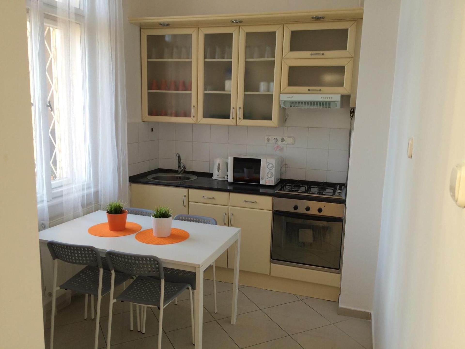 Standard Apartment by Hi5 - Wesselenyi 13