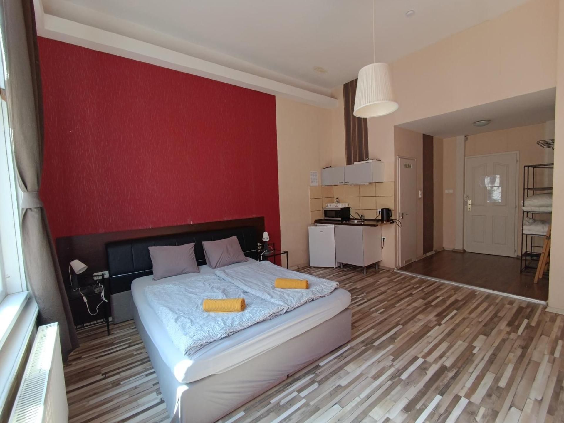 Deluxe Apartment - 4