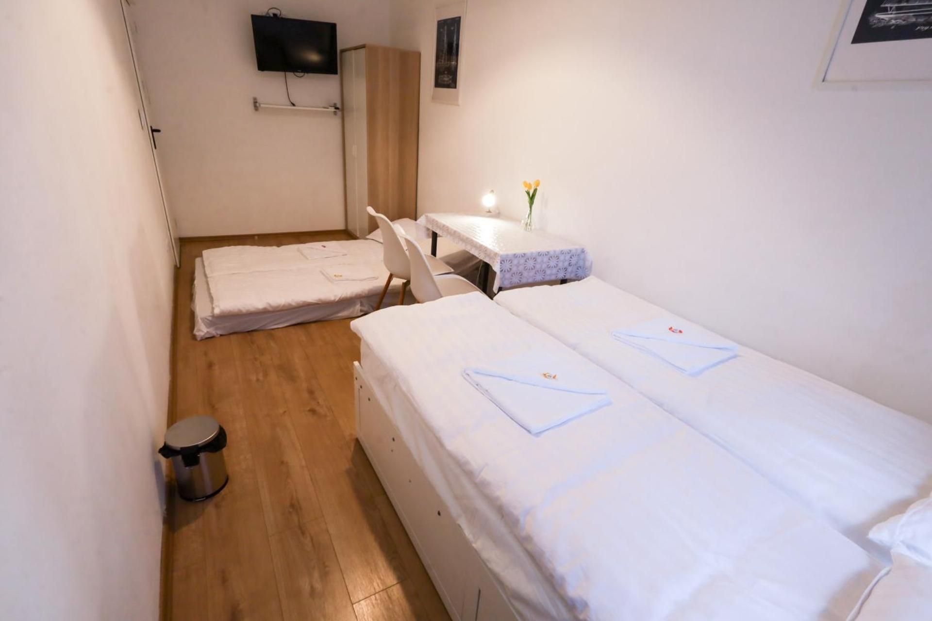 Quadruple Room with Shared Bathroom