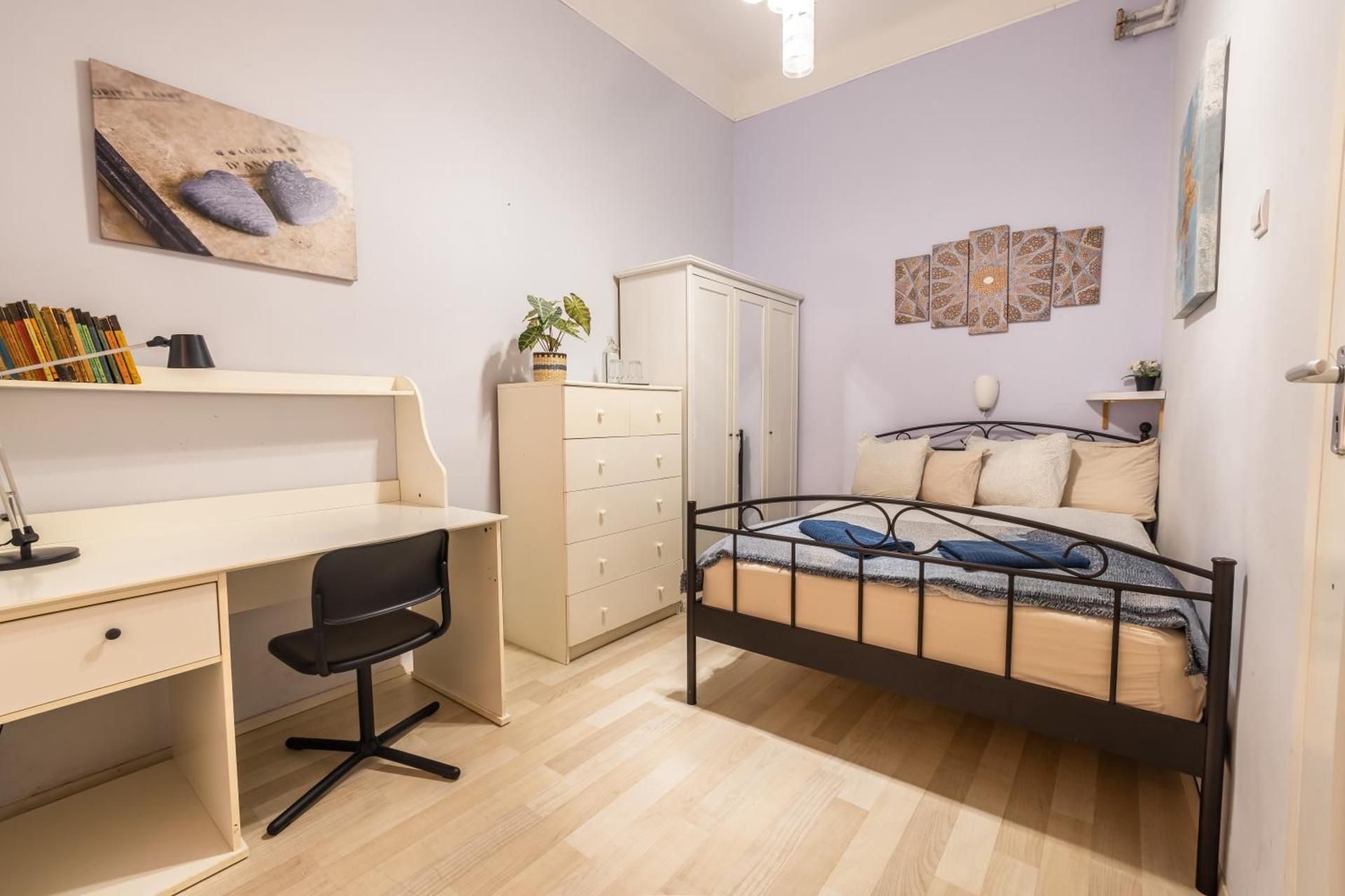 Double Room with Shared Bathroom