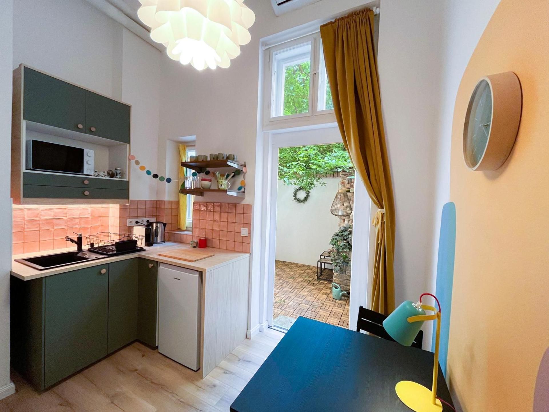 Brody Str 13 Studios