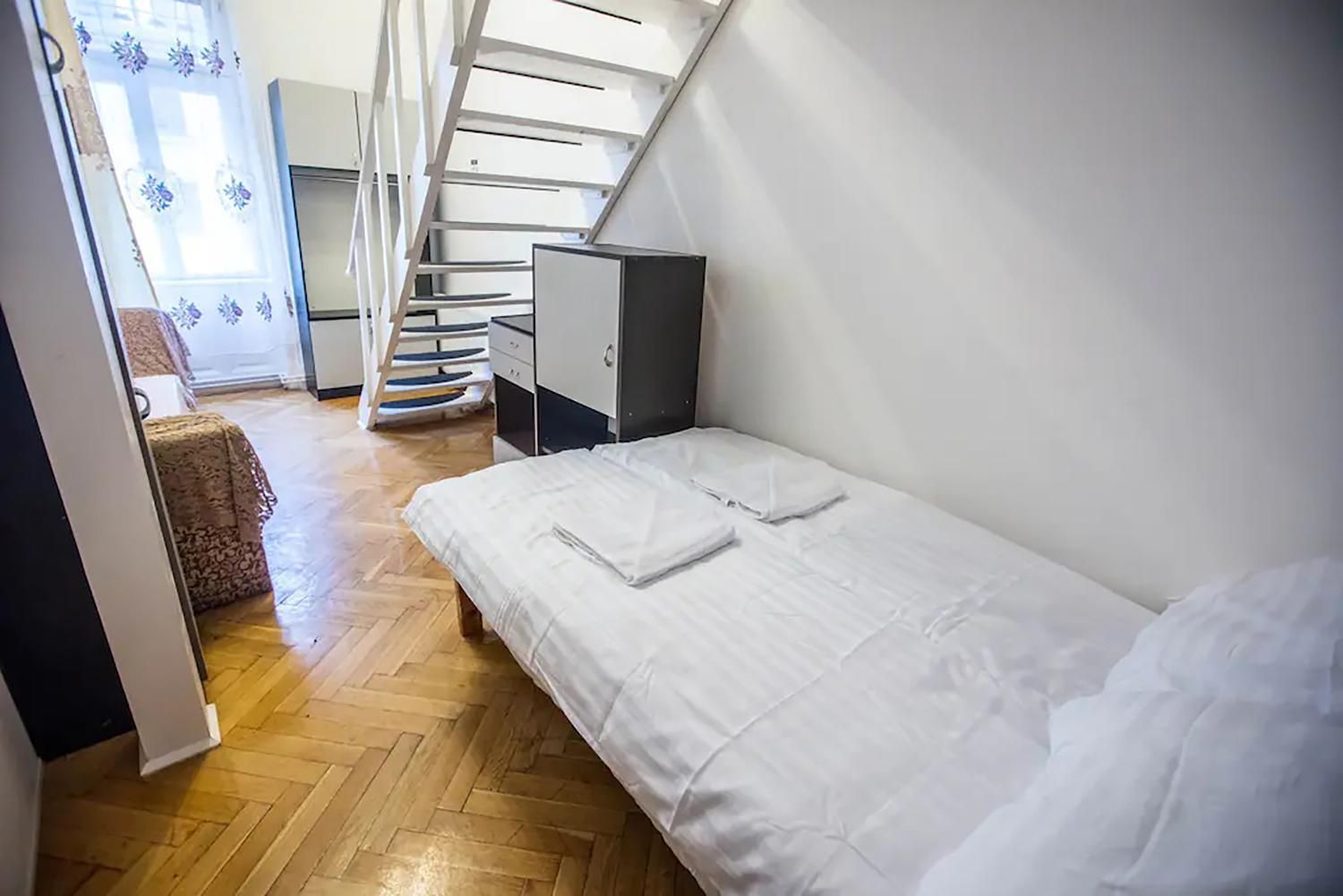 Duplex Quadruple Room