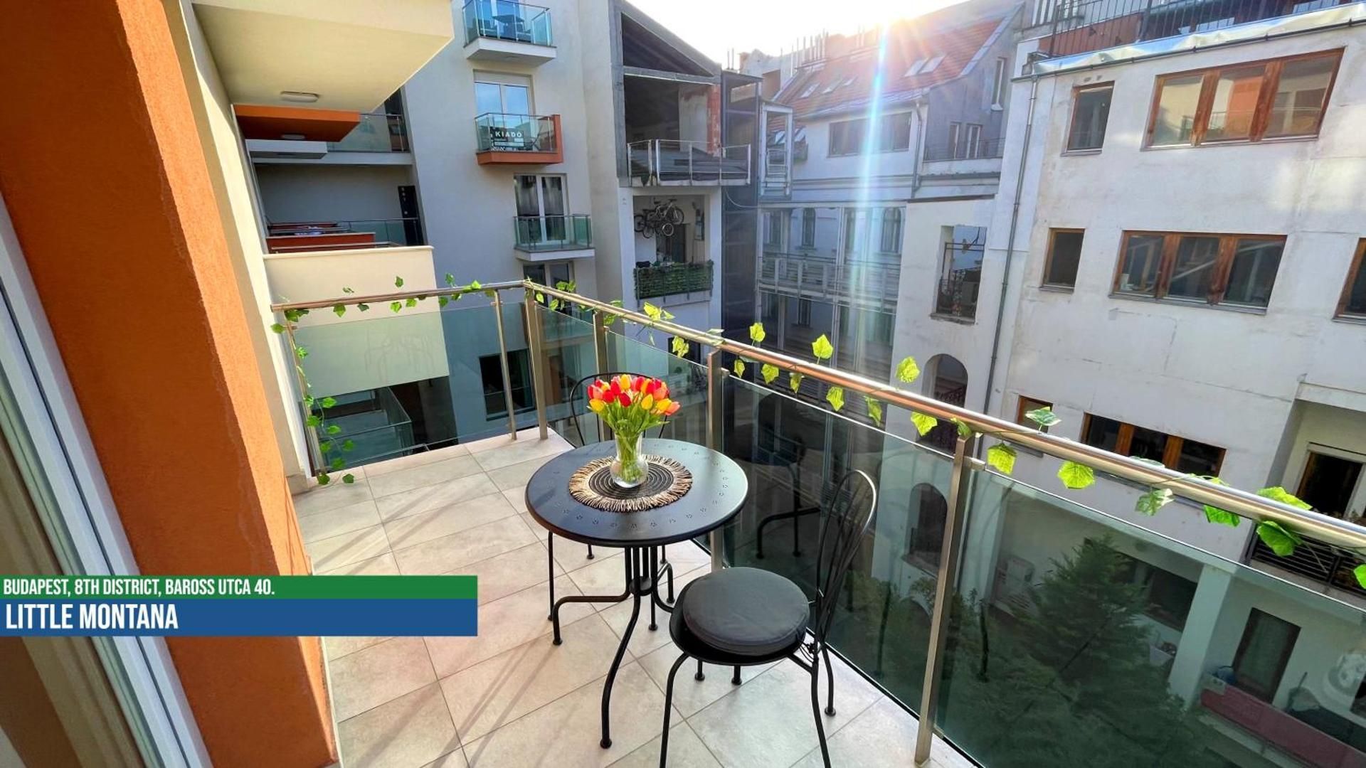 Little Americas North West Apartments One-Bedroom Apartment 2