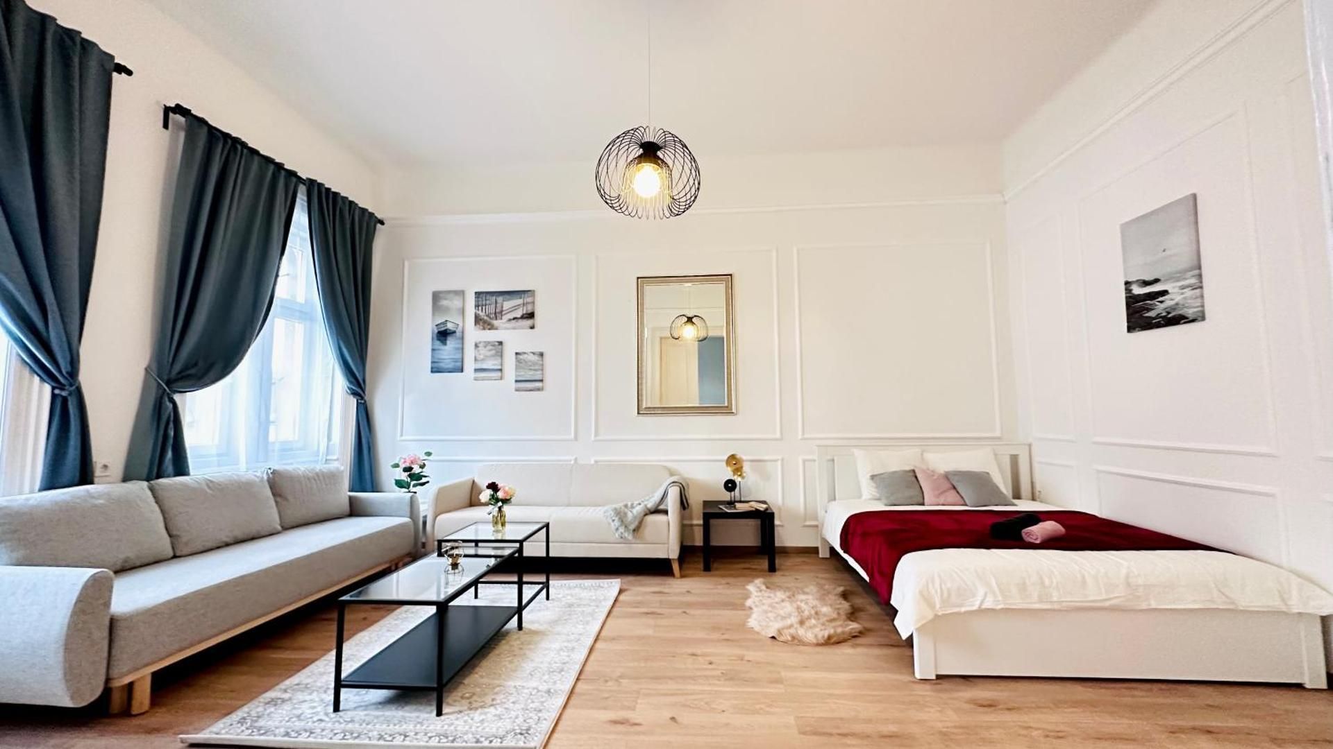 Large Double Room