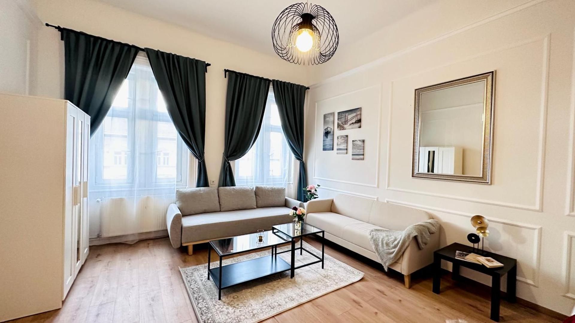 Large Double Room