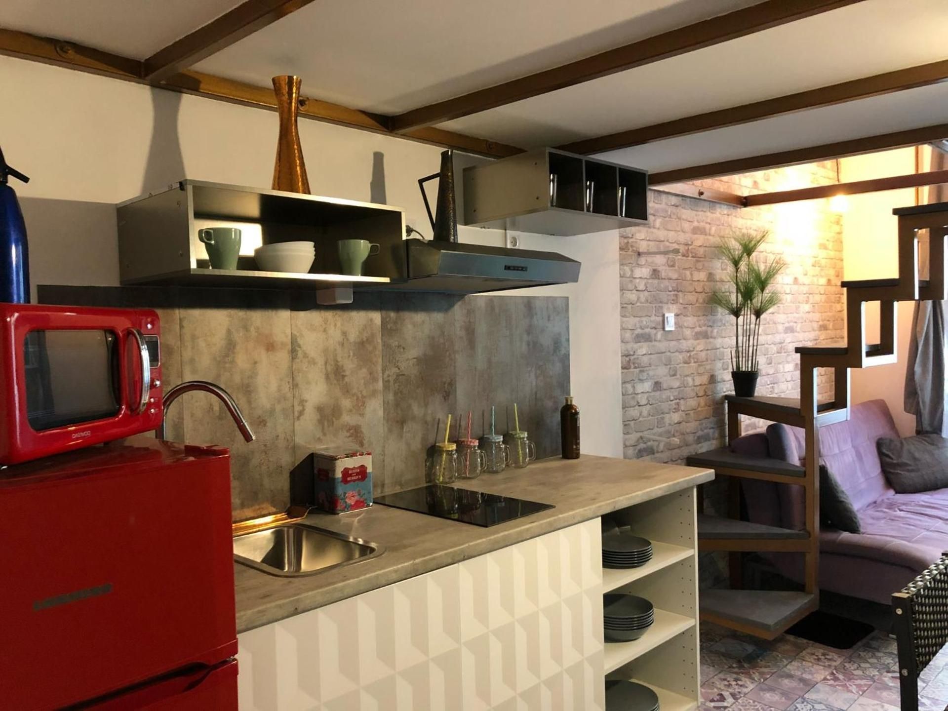 Corvin Apartment near Semmelweis and Heimpal