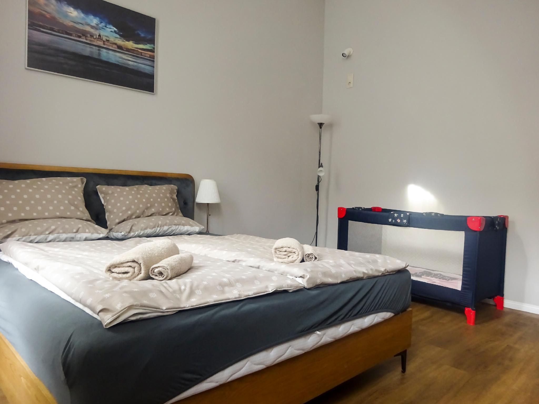 Apartment - 3 Bedrooms