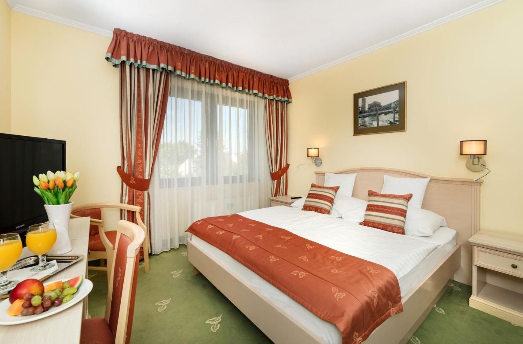 Superior Double Room with Extra Bed
