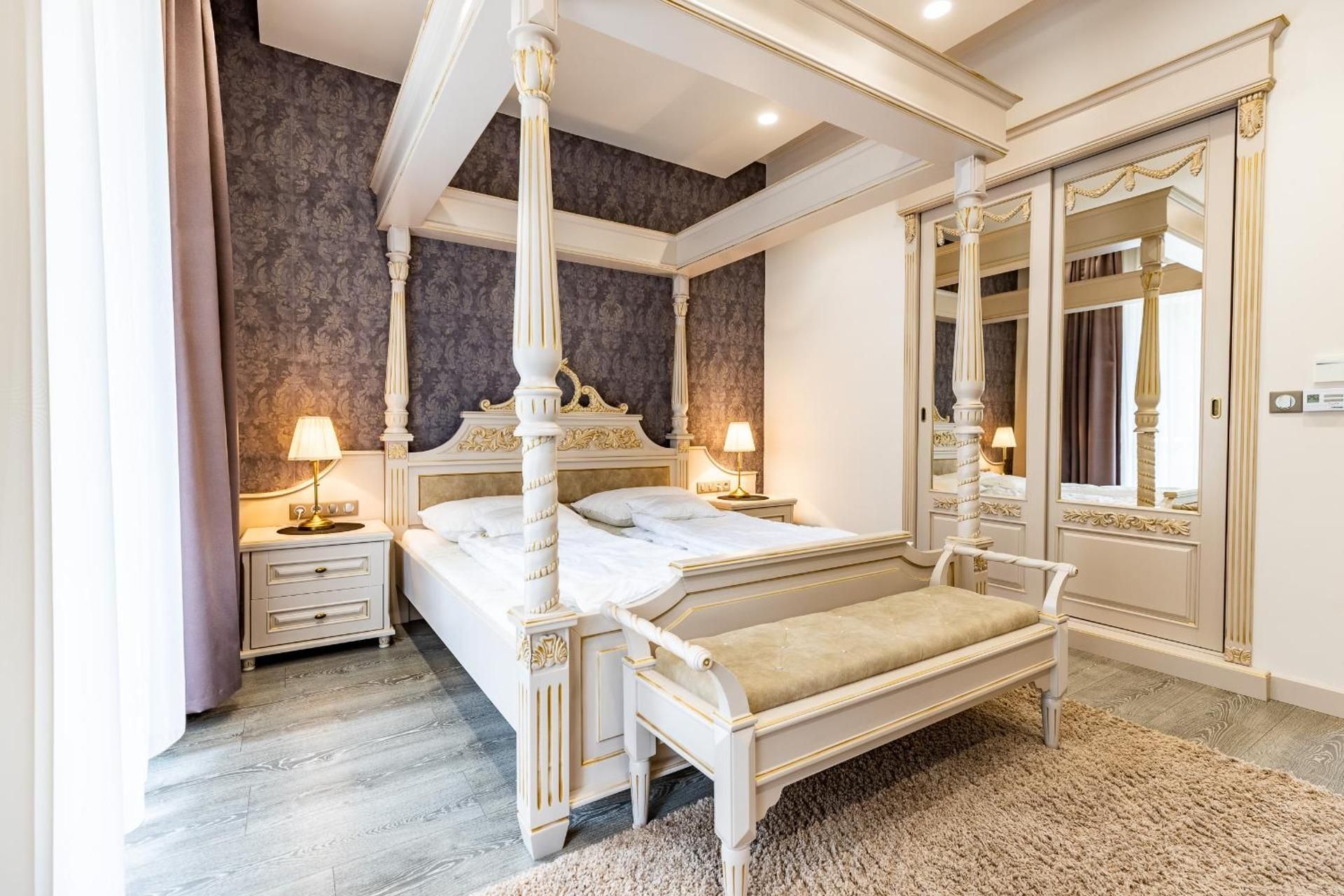 King Room with Lake View