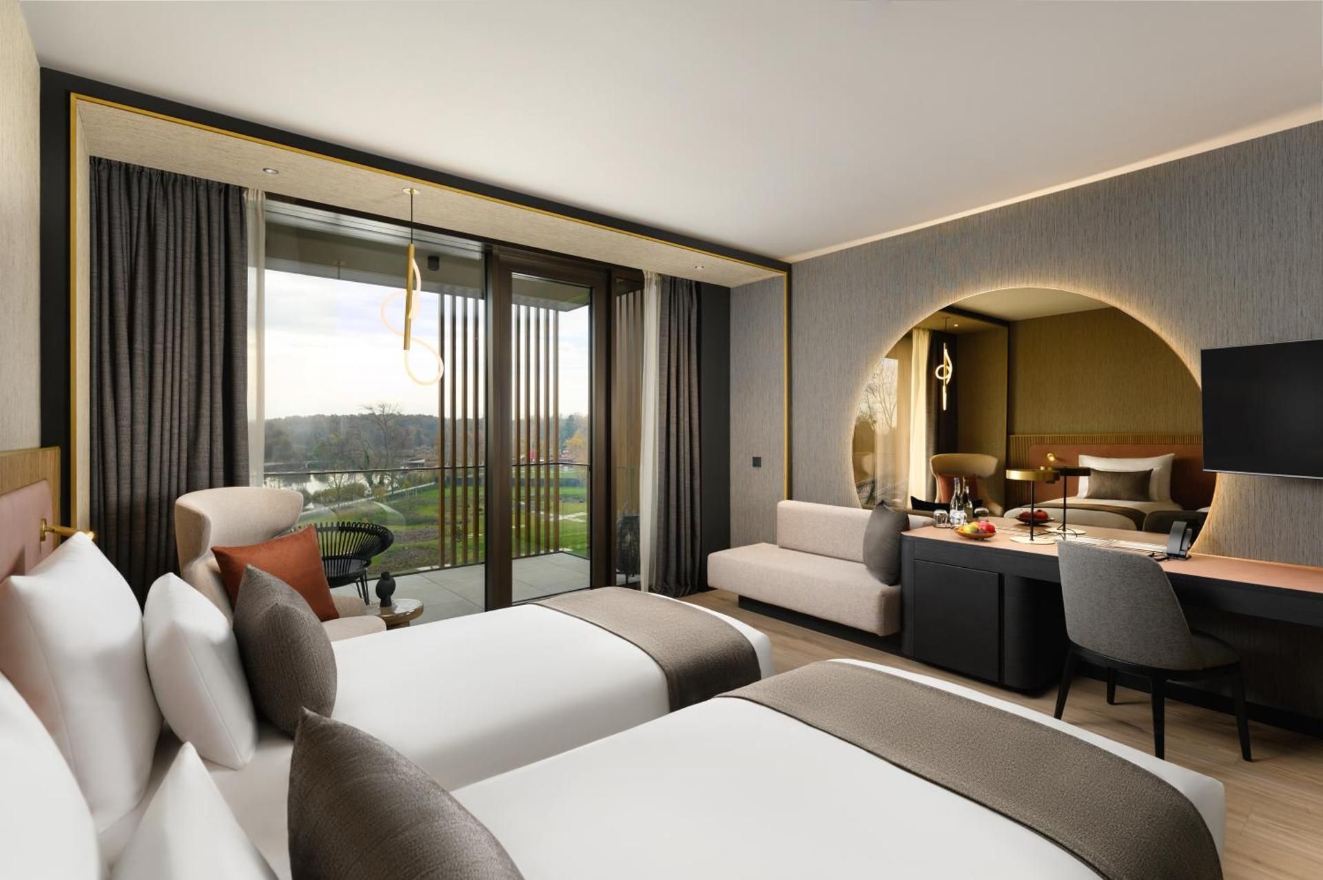 Double Room with Lake View