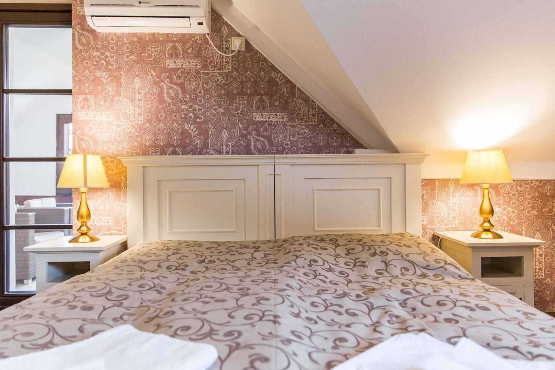 Two-Bedroom Suite with Terrace - Attic