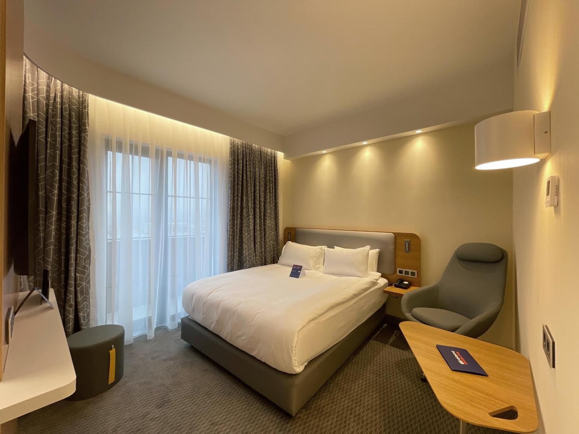 Standard Room with Free Breakfast