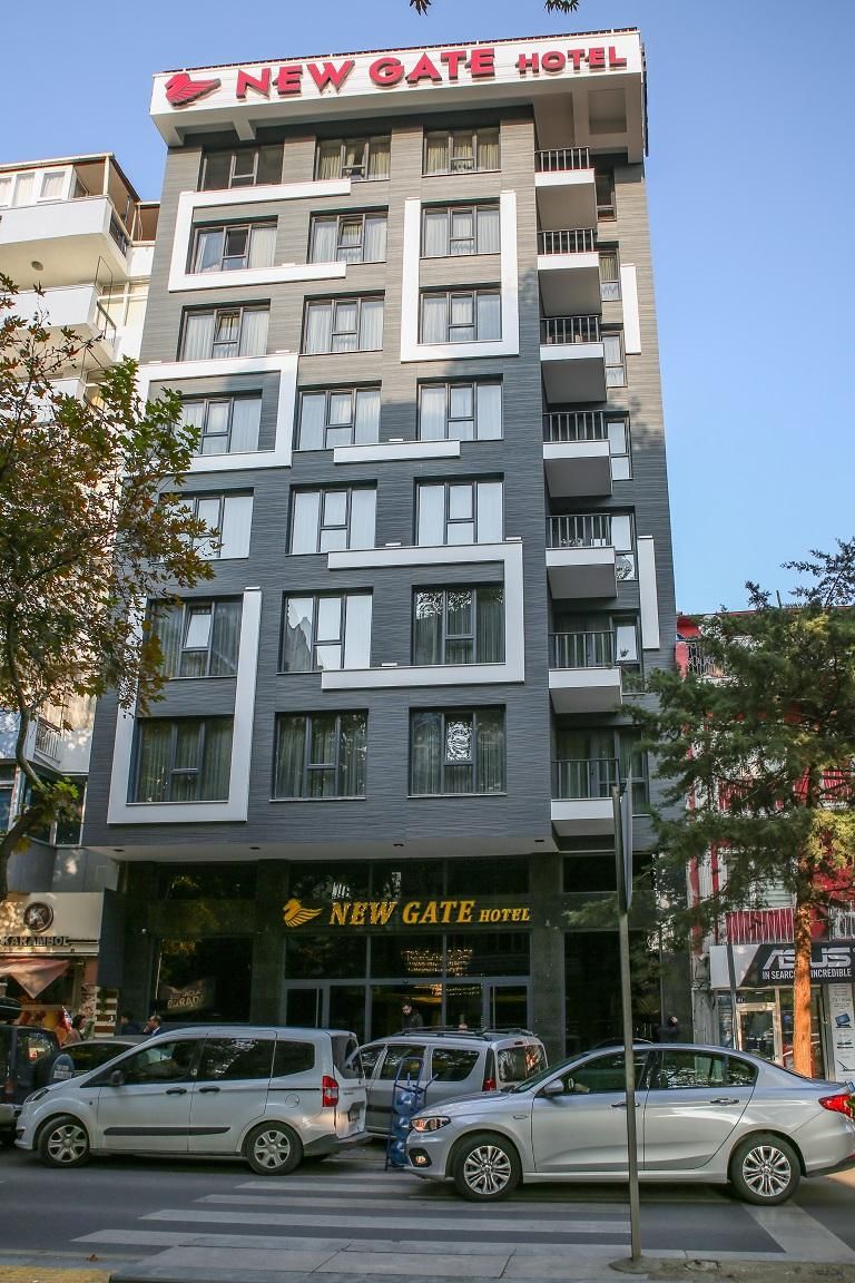 New Gate Hotel