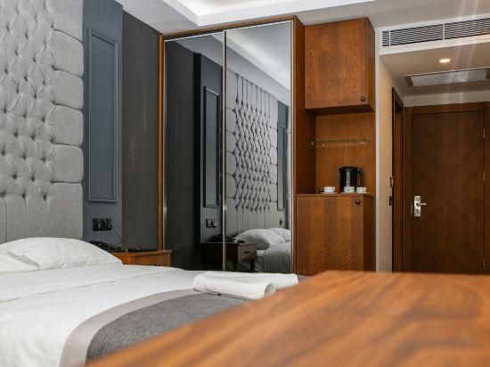 New Gate Hotel
