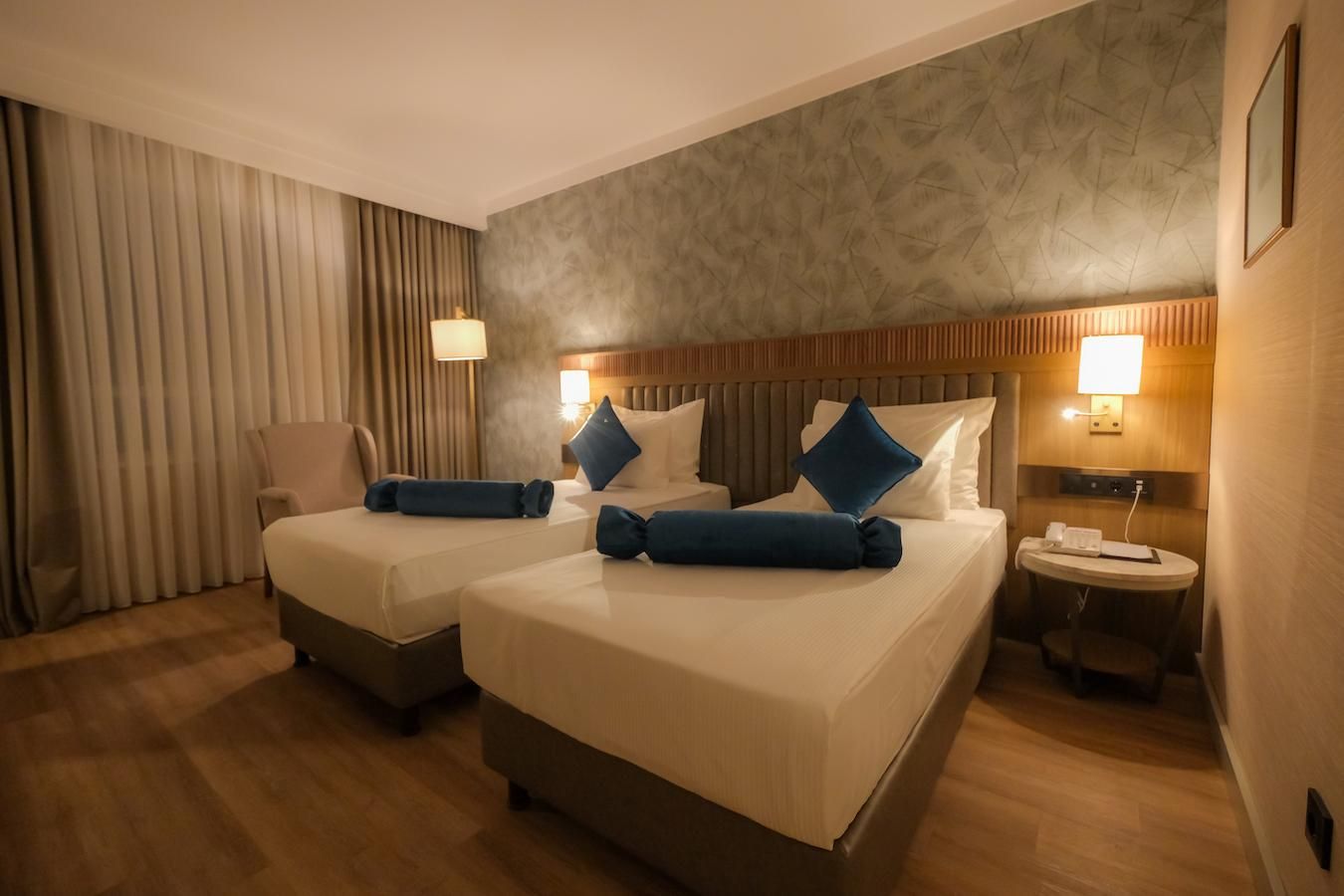 1 King Bed, Executive Room, City View