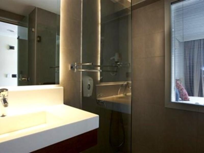 Quadruple Room with Sea View