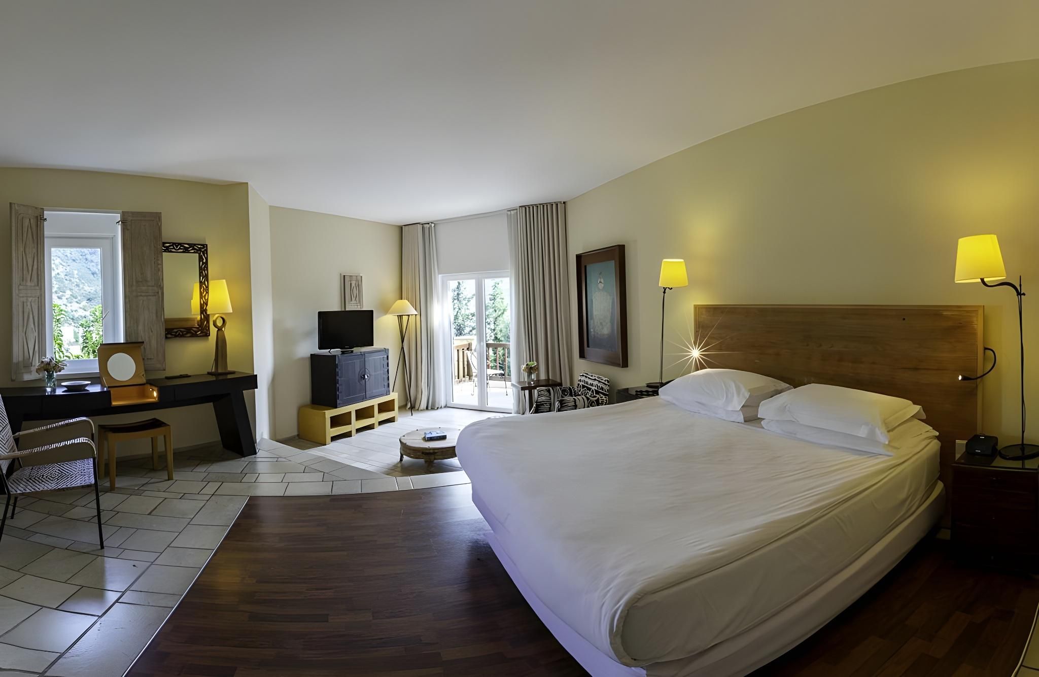 Luxury Sea View Room