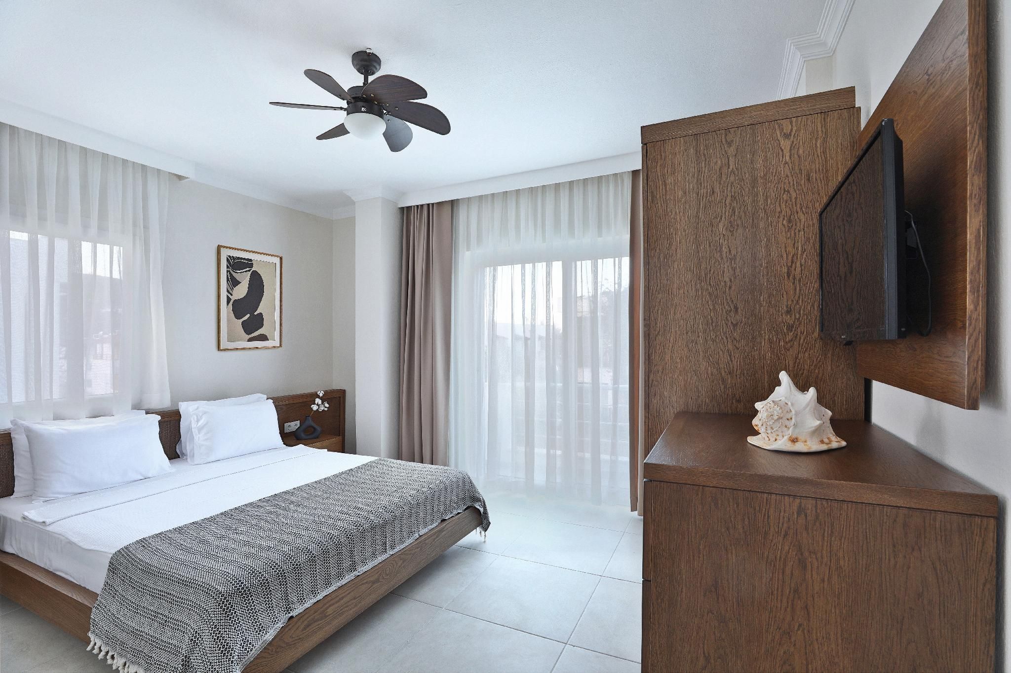 2 Bedroom with Balcony