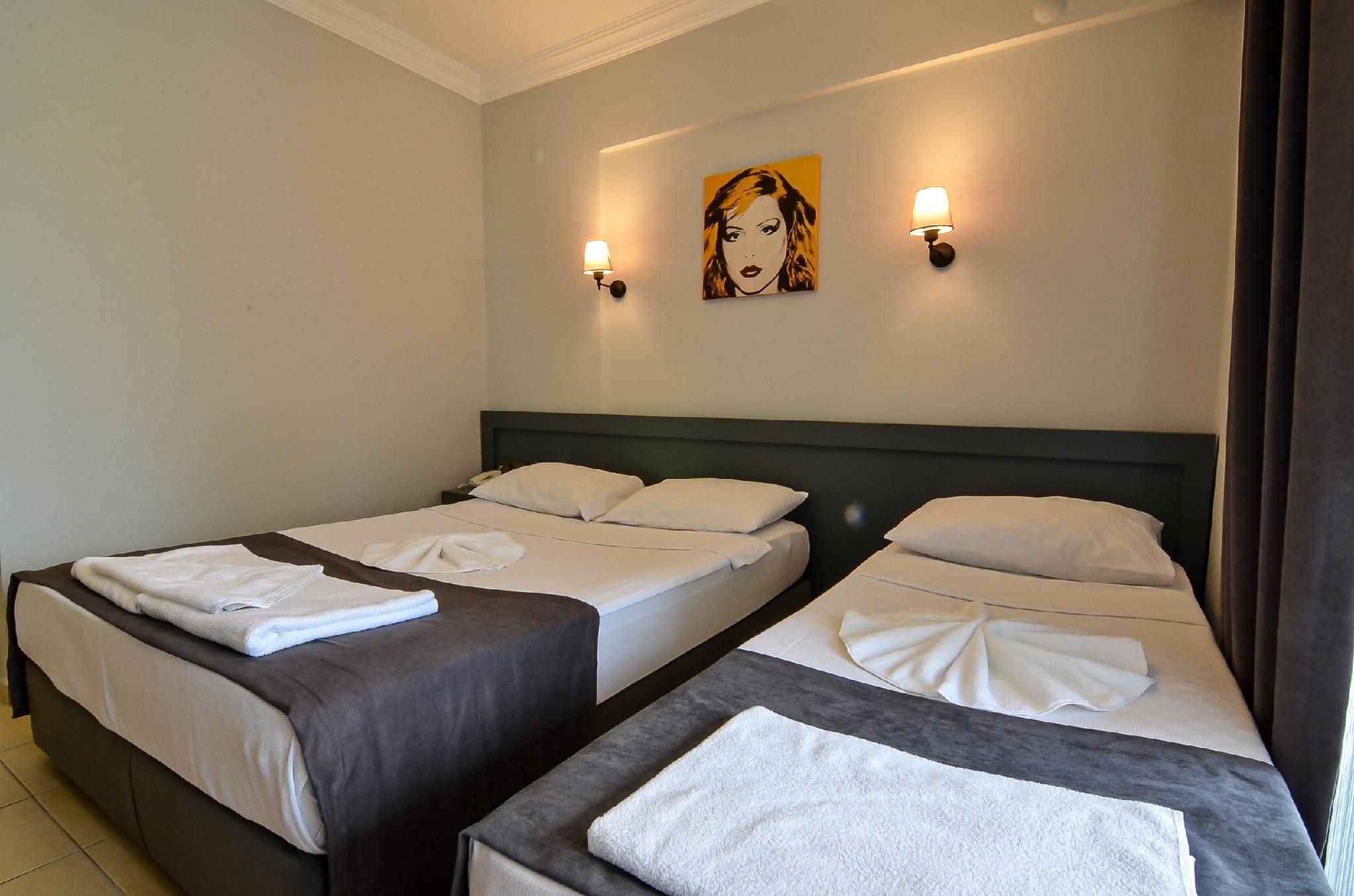 Superior Triple Room