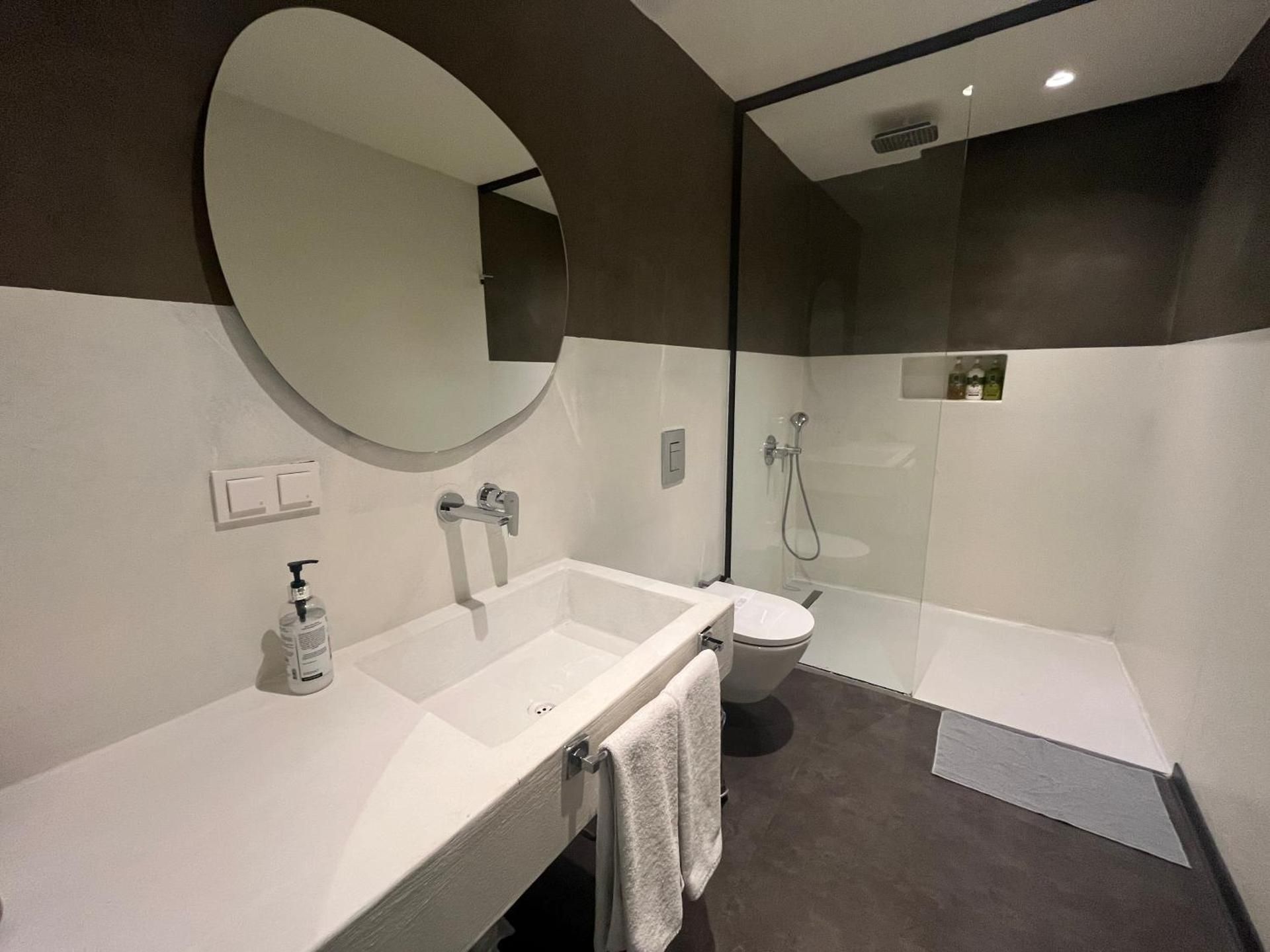 Suite Apartment