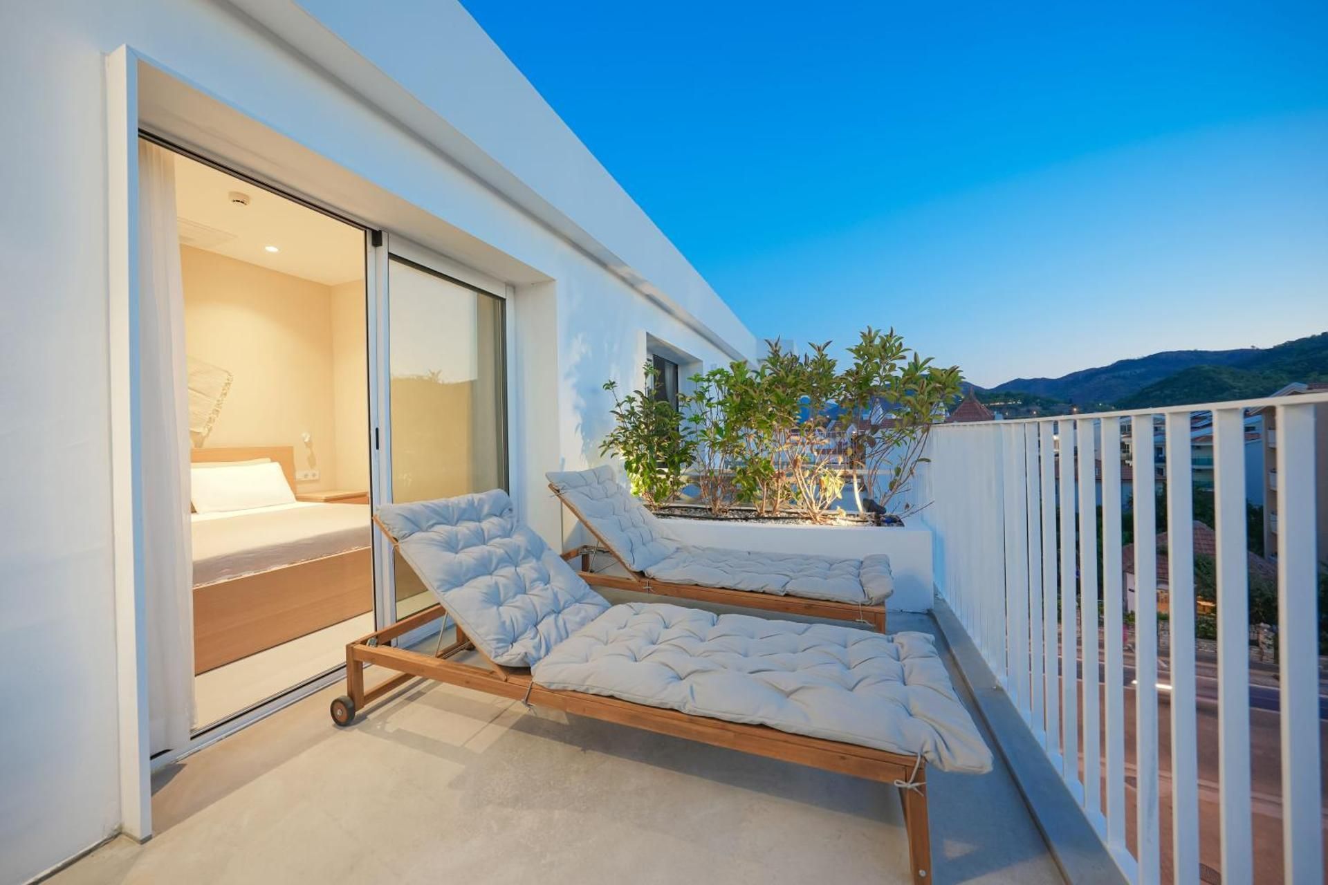 Apartment with Terrace