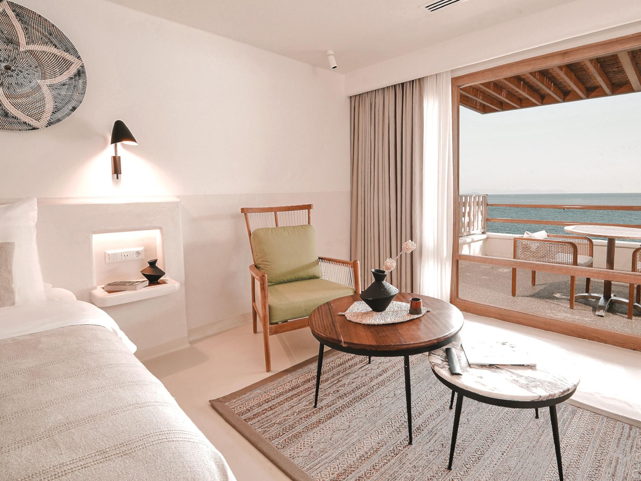 Superior Sea View Room