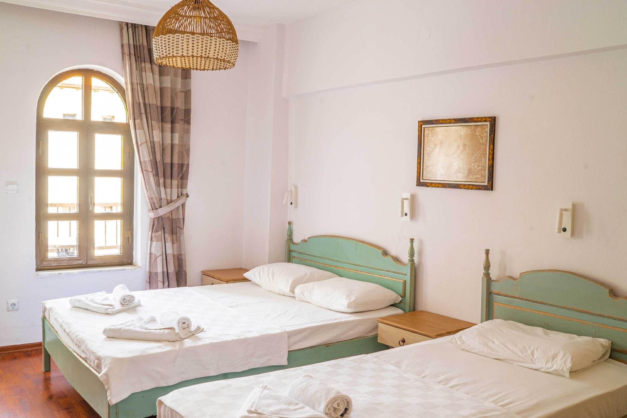 Diplomat Hotel Turunc Mountain View Triple Room