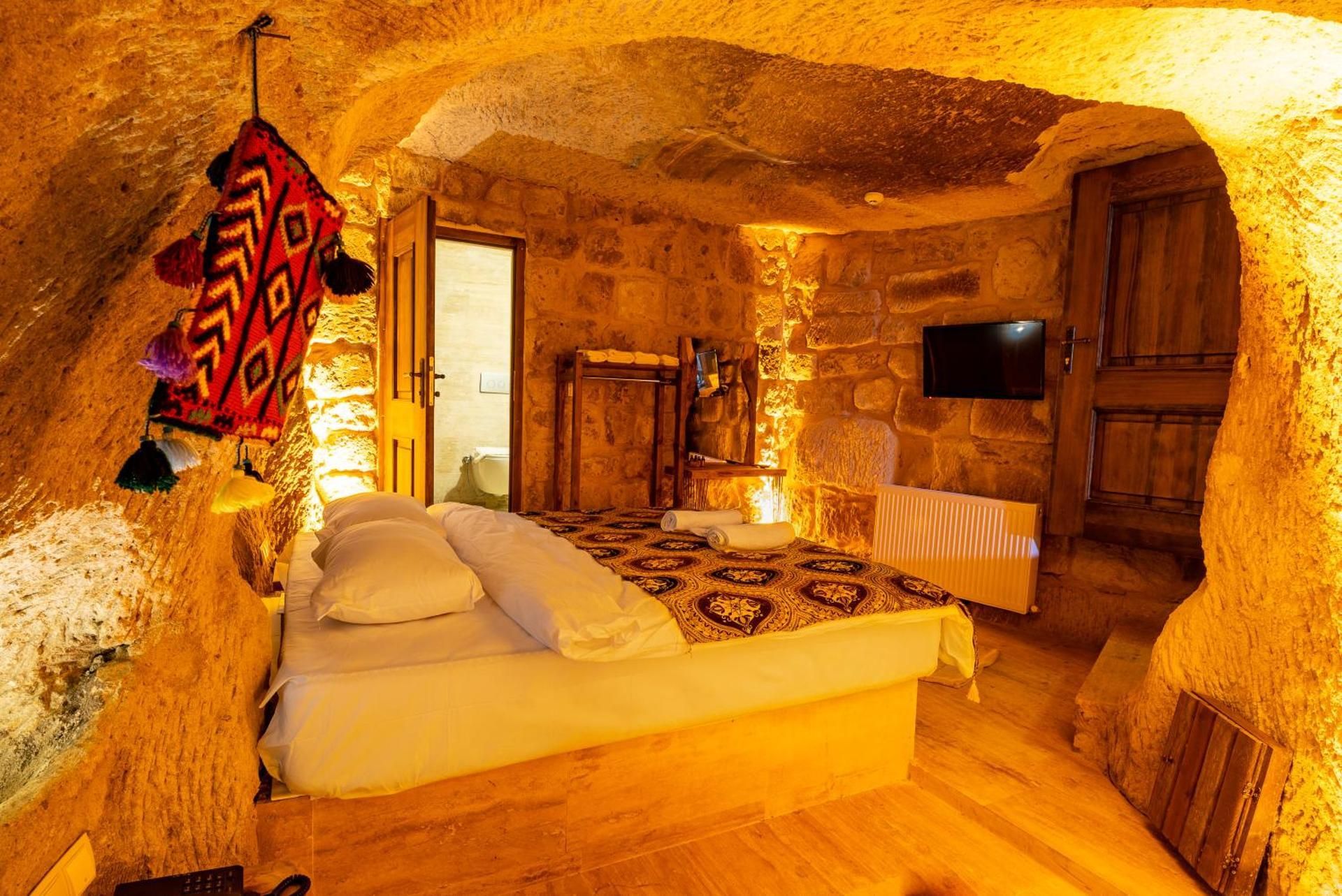 Cave Double Room