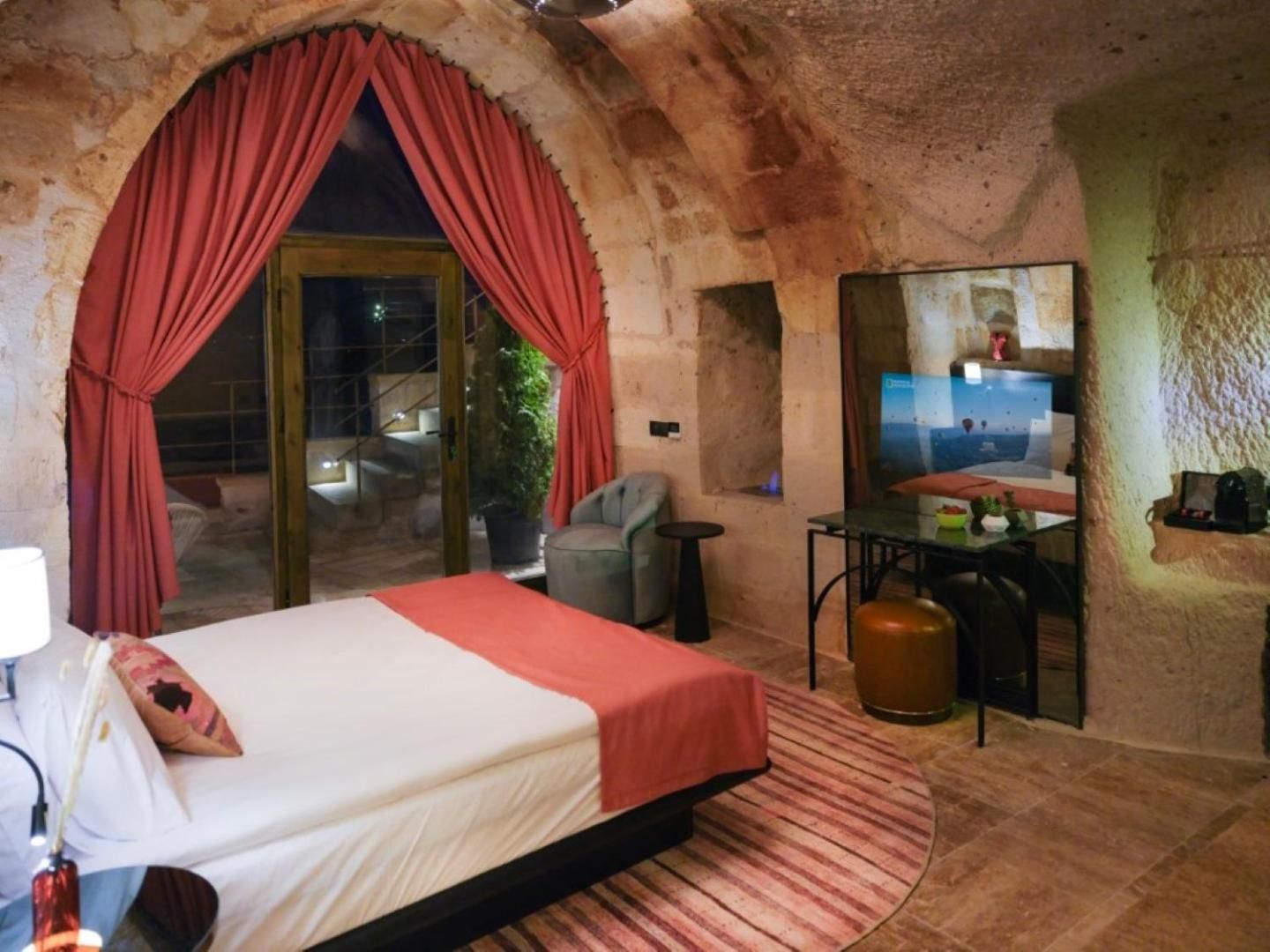 Very Peri Cappadocia - The Lifestyle Design Hotel Suite 2