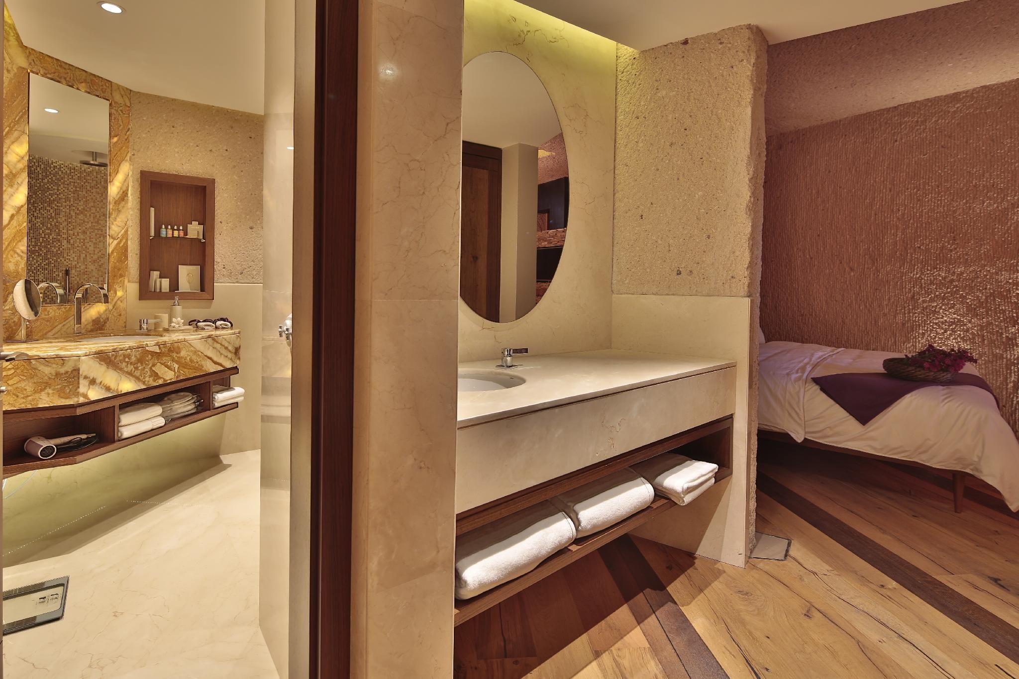 1 Bedroom Superior