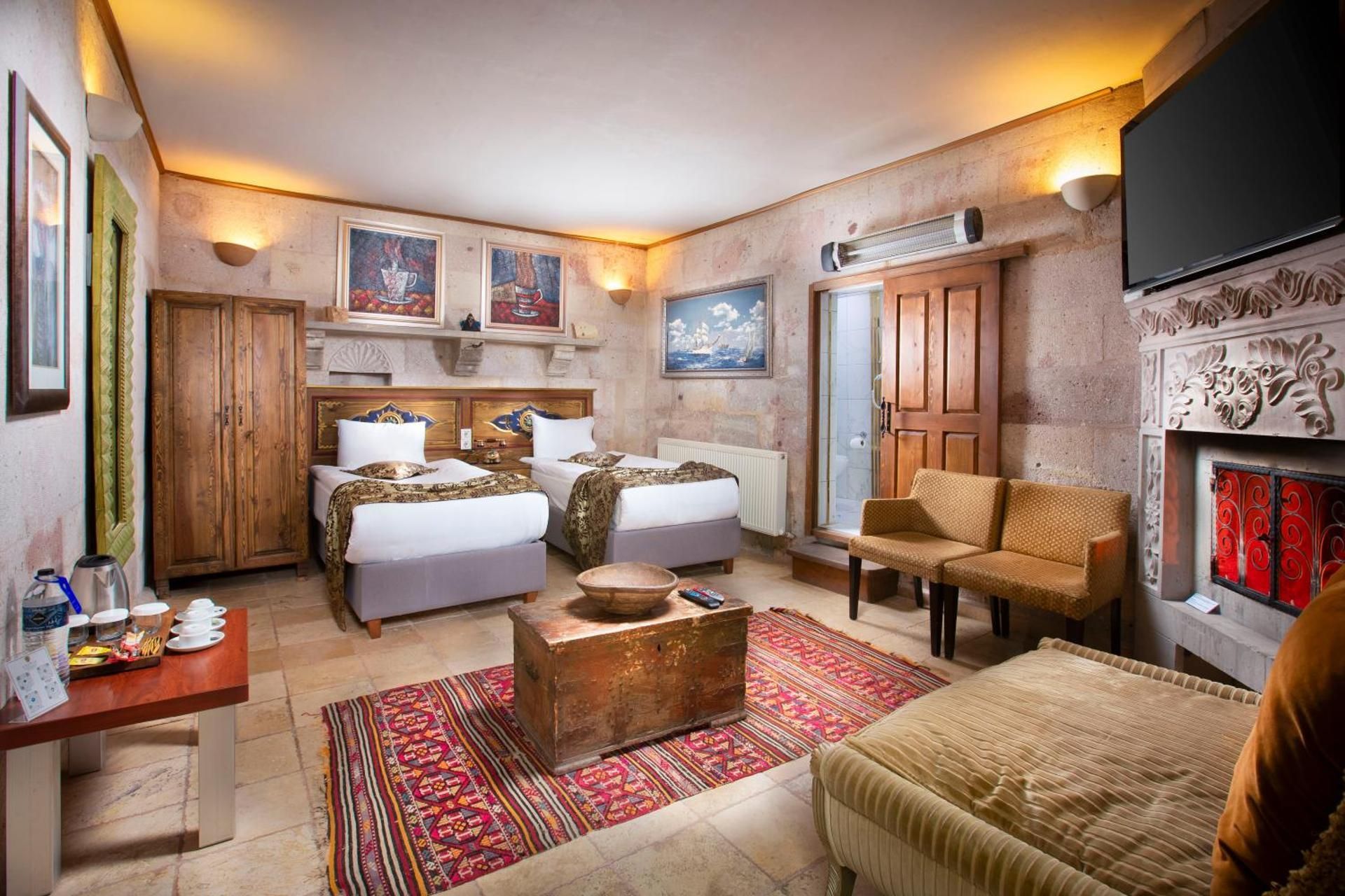 Family Cave Suite