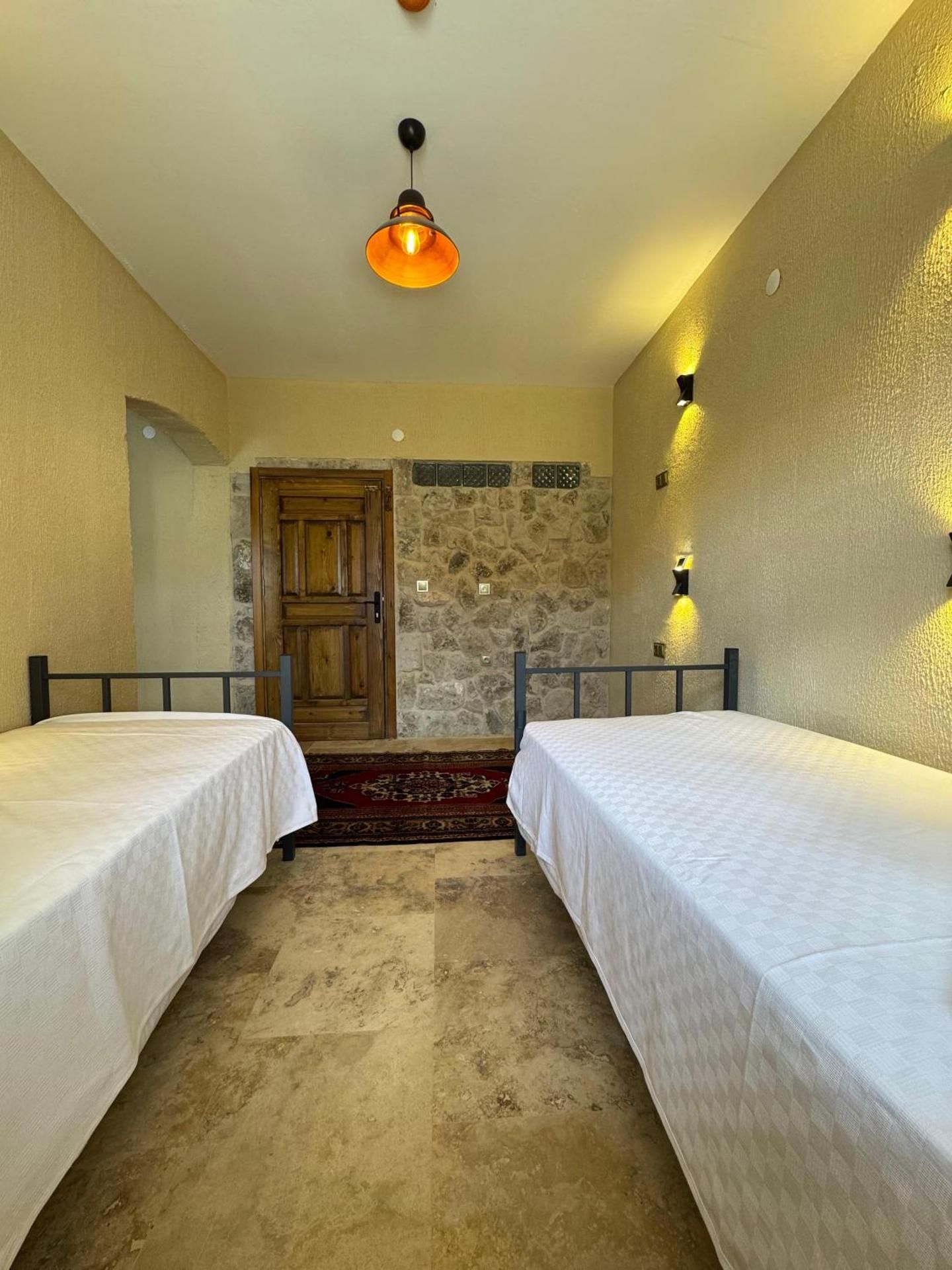 Bunk Bed - Mixed Dorms 12 beds