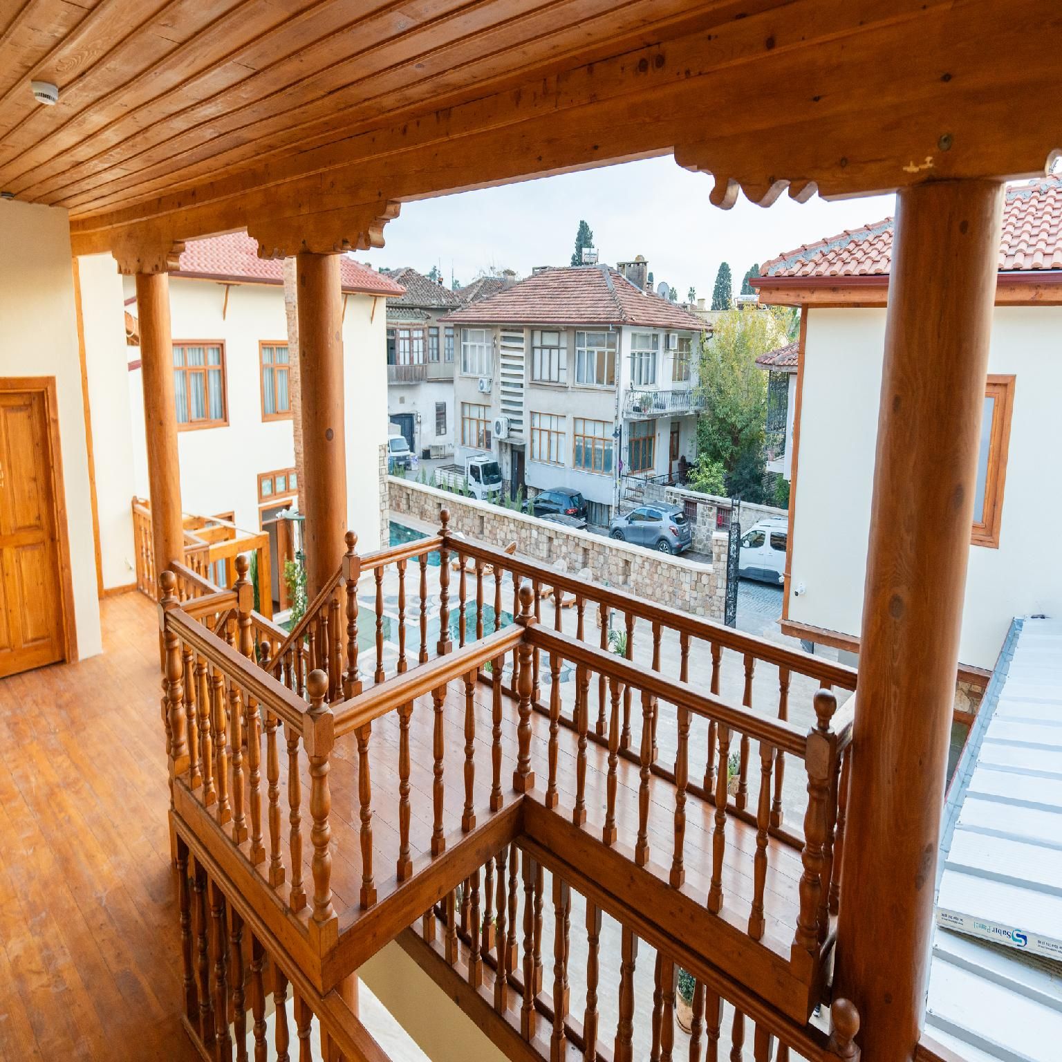 250d68747bda9956722b7c6ac6b1ef1f