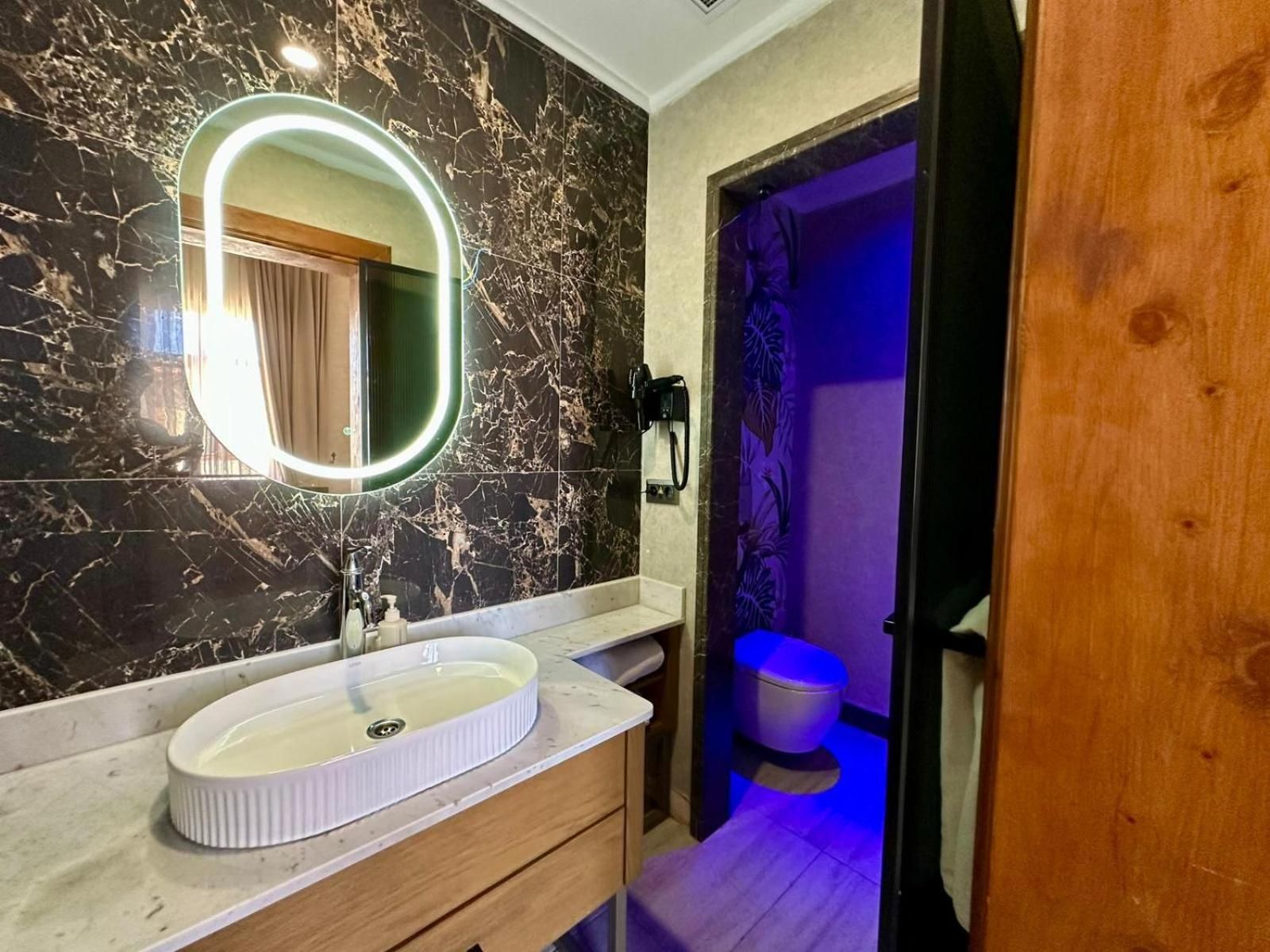 Dumo Suite Hotel Standard Room 3