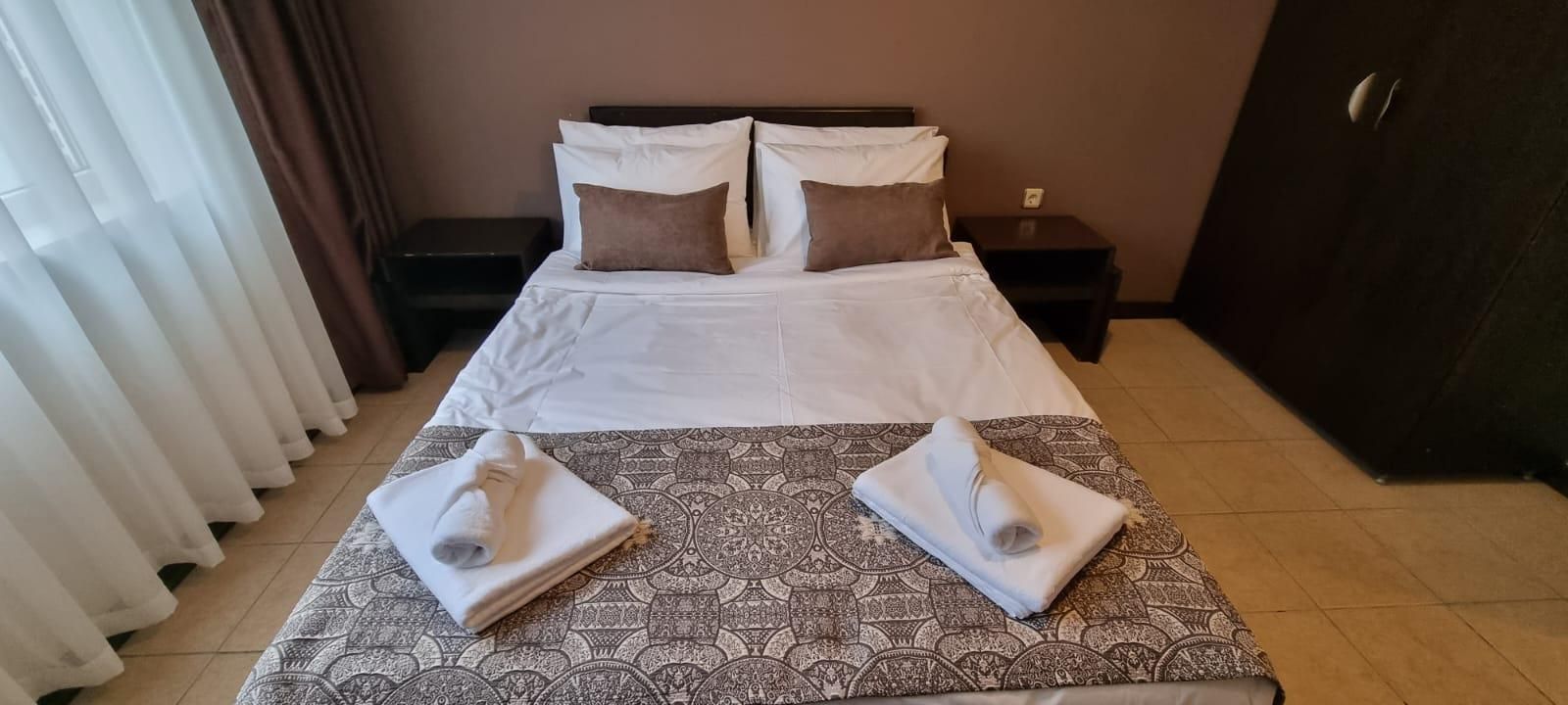 Deluxe Home