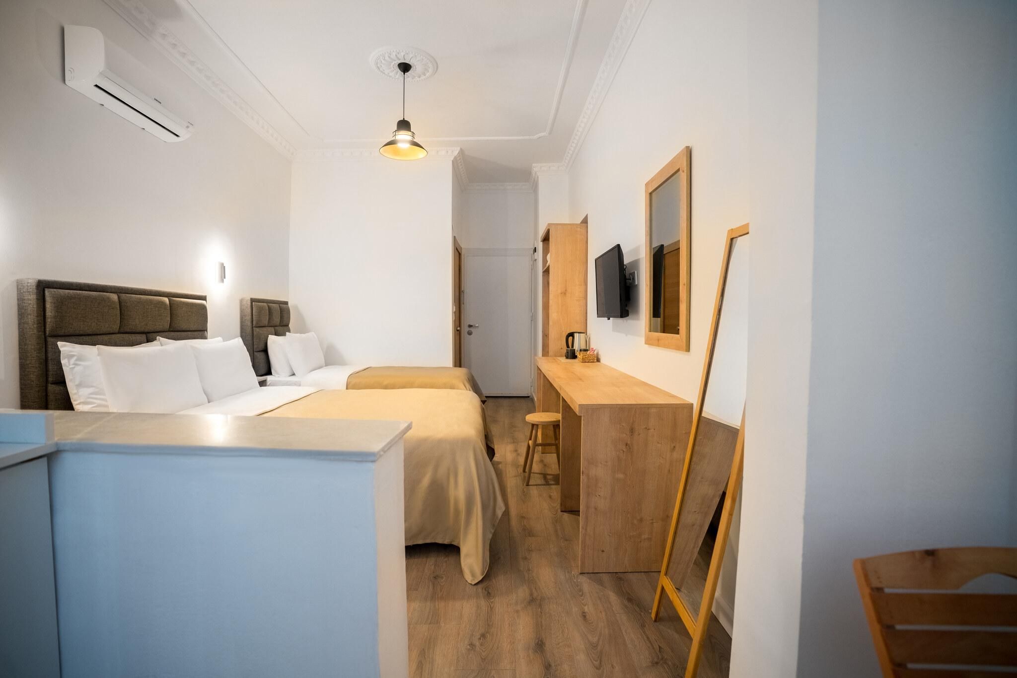 Twin Deluxe Room High Floor