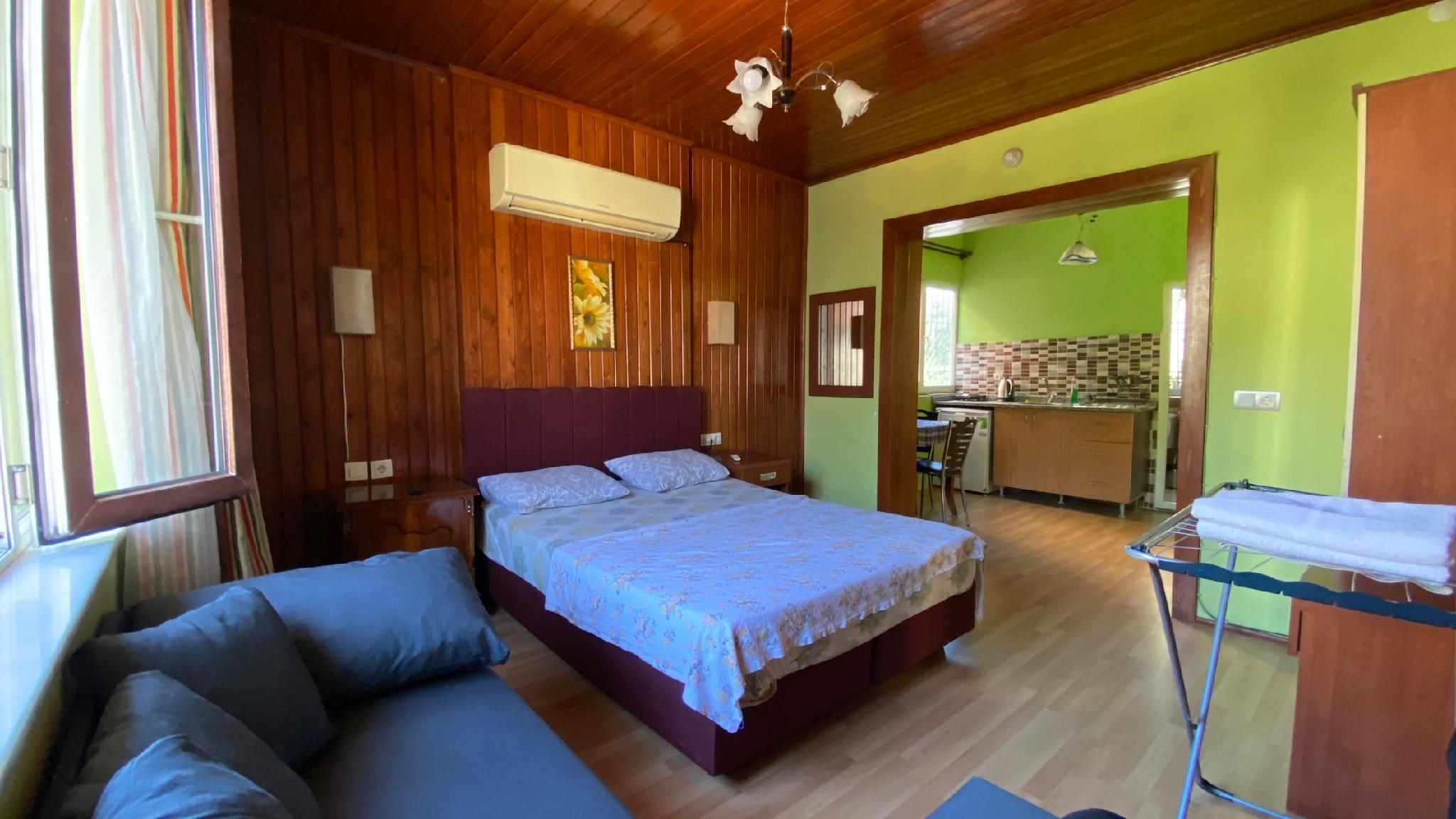 Studio with 2 Double Beds