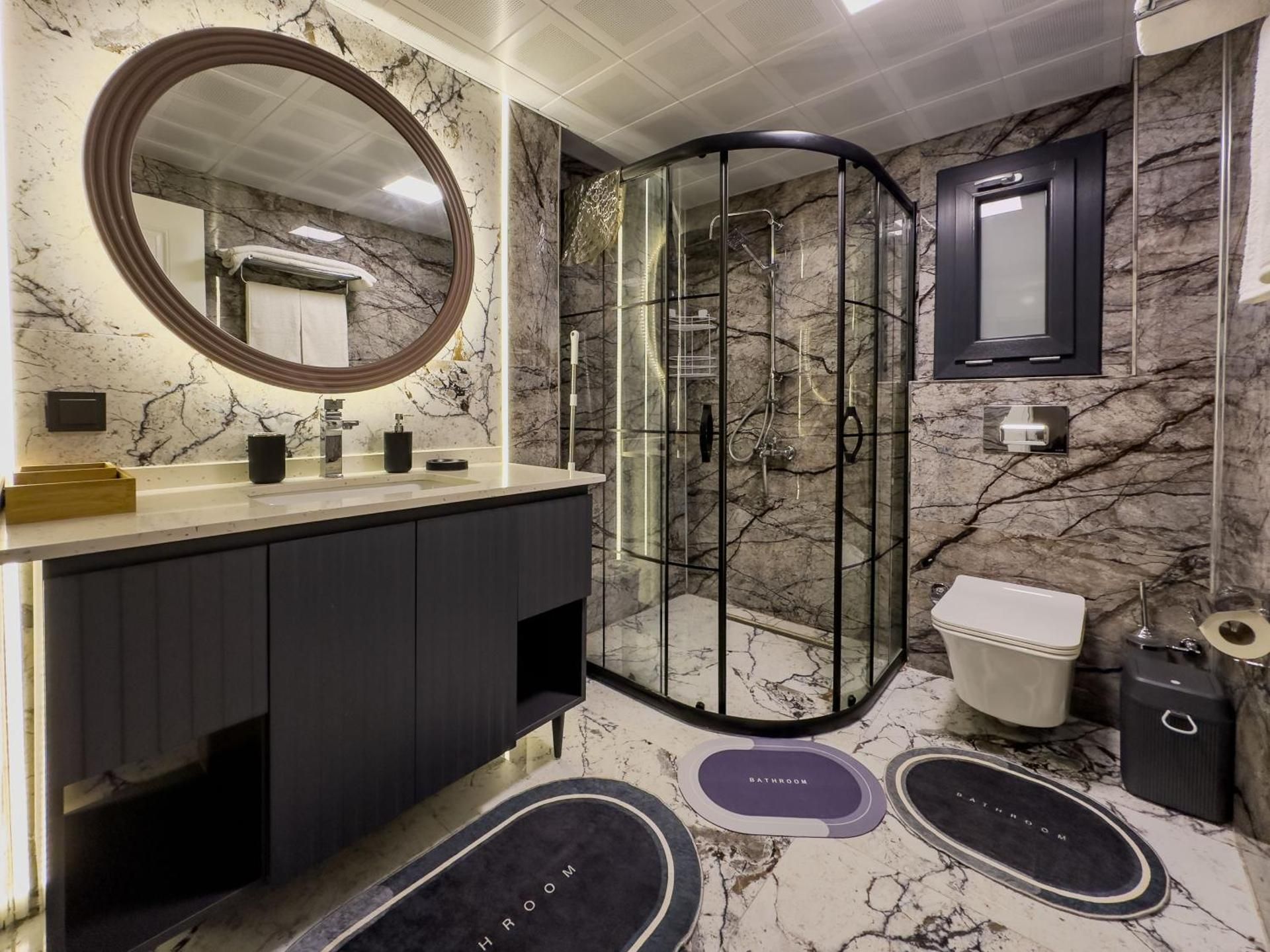 Suite with Garden View