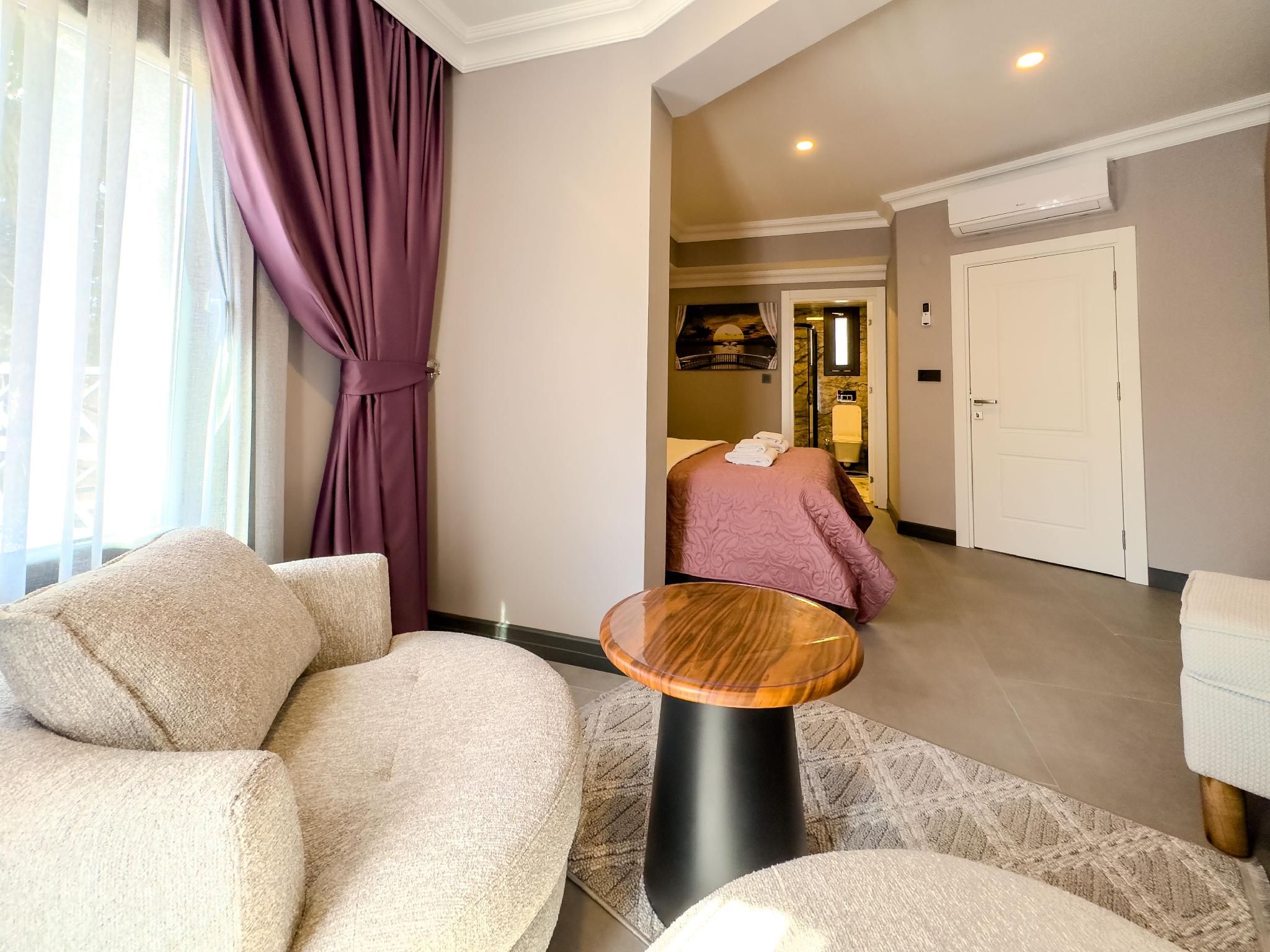 Deluxe Family Suite Plus