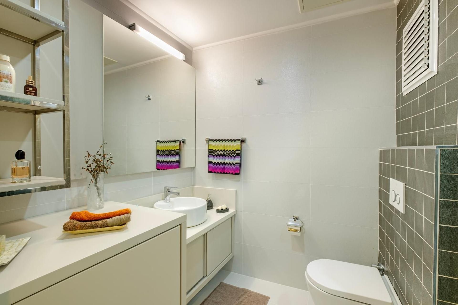 Suite with Garden View