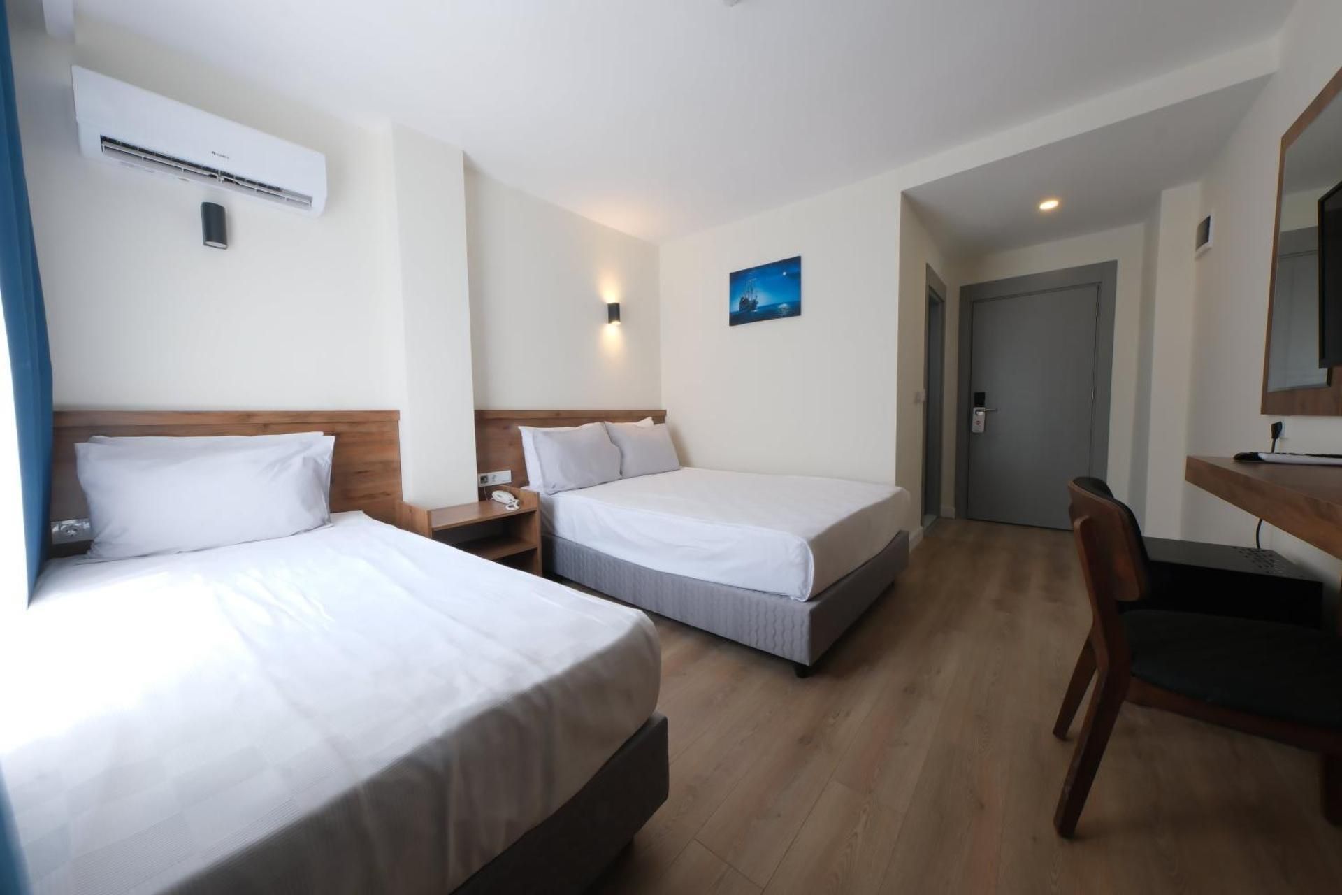 Deluxe Triple Room