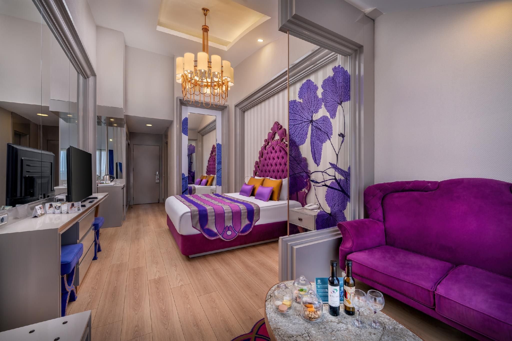 Be Romantic Limited Sea View Room