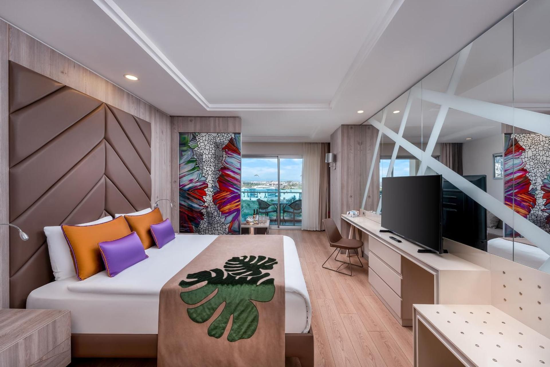 Be Trendy Land View Room