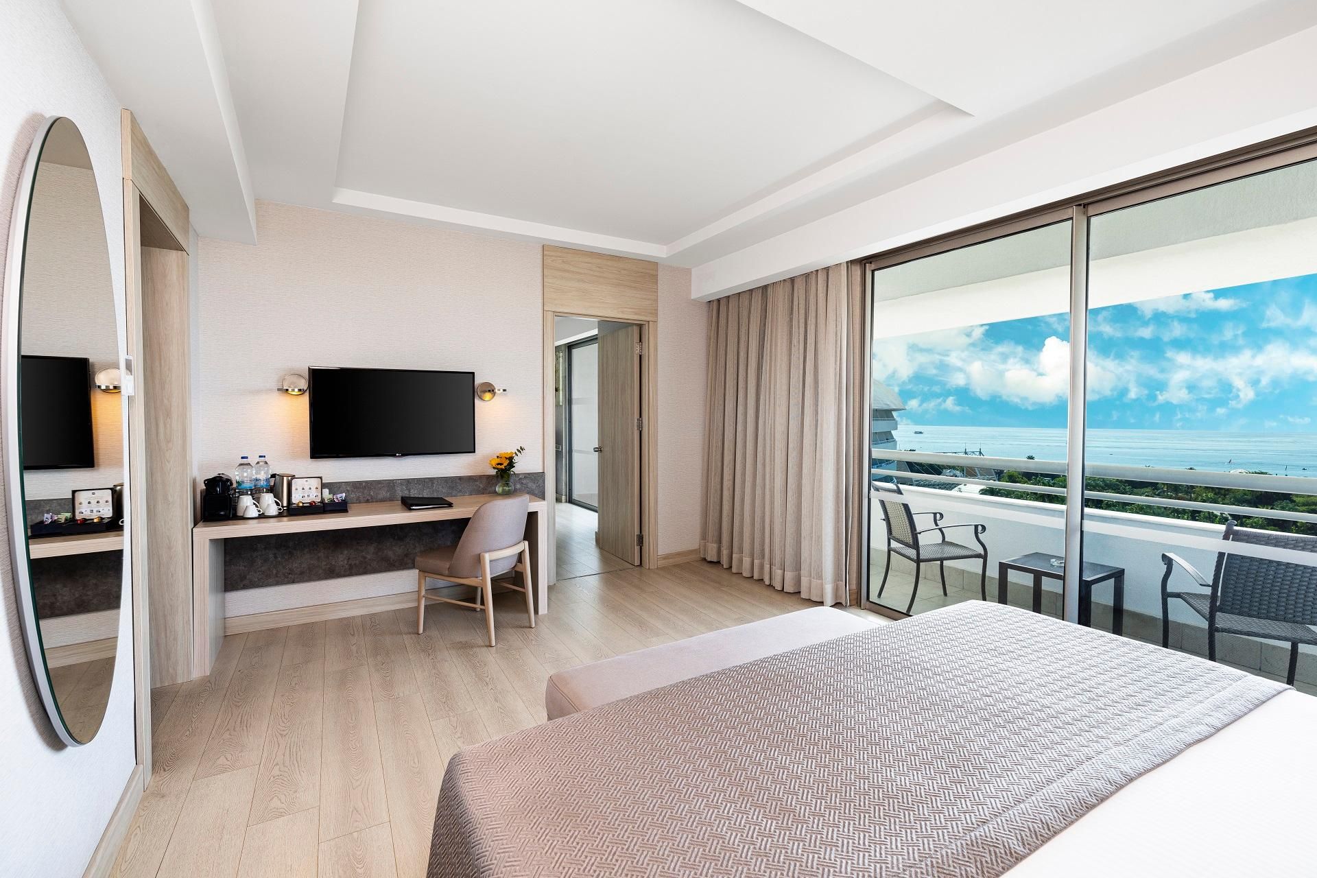 Family Suite with Balcony