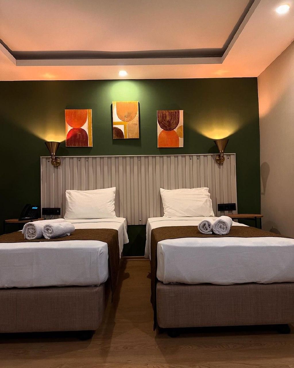 RED CASTEL HOTEL Twin Deluxe 2