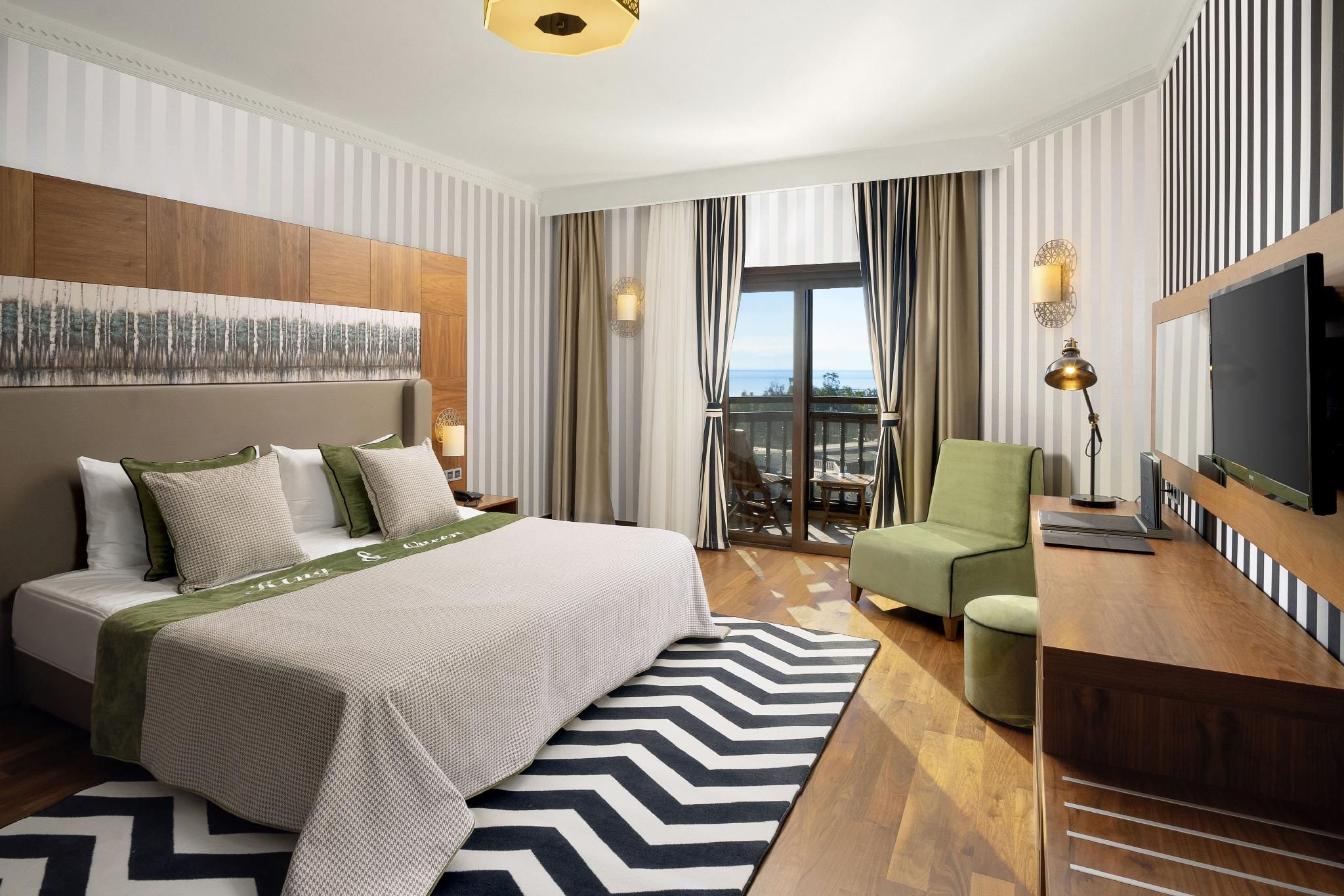 Main Building Family Suite