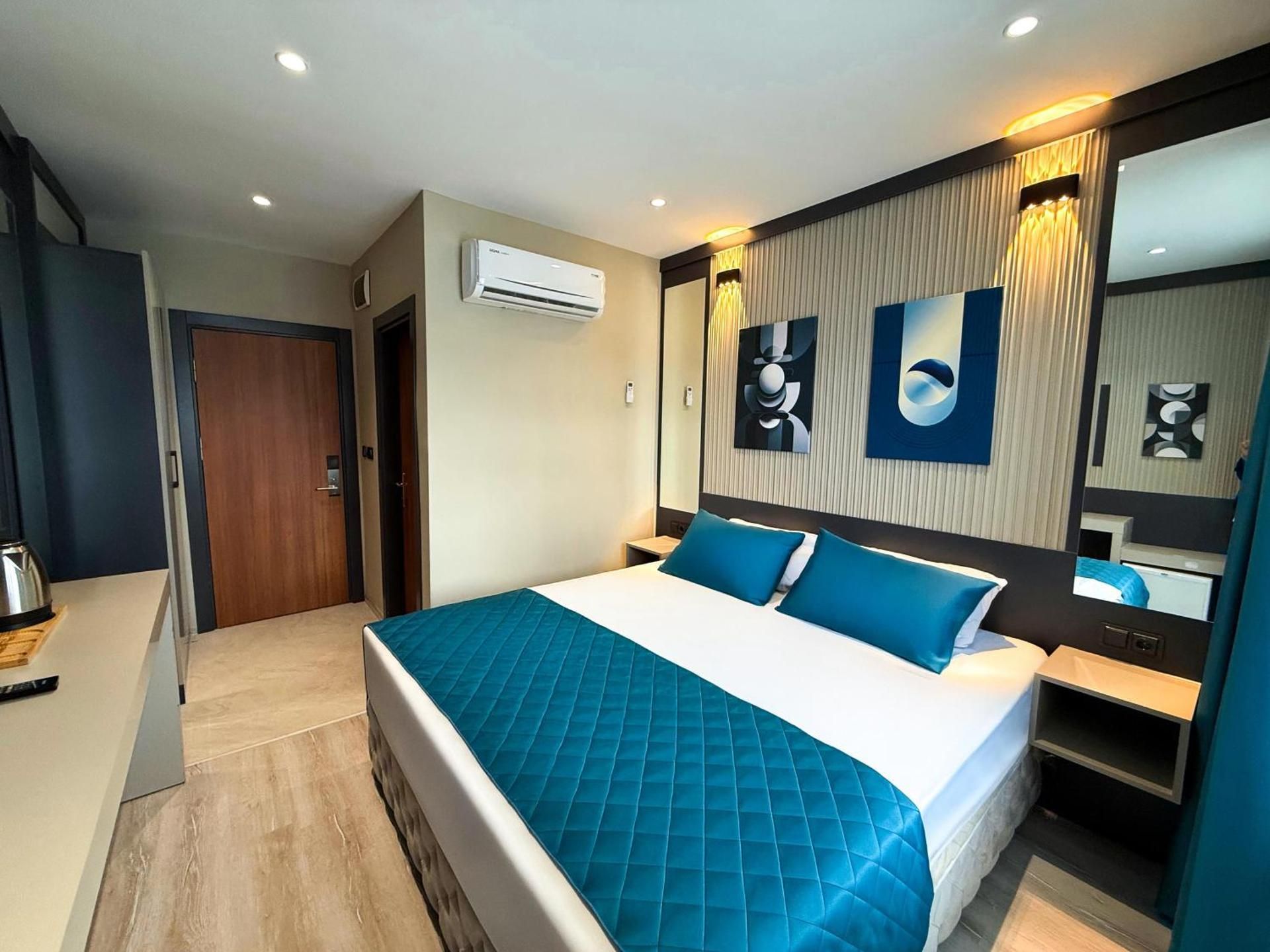 Economy Double Room