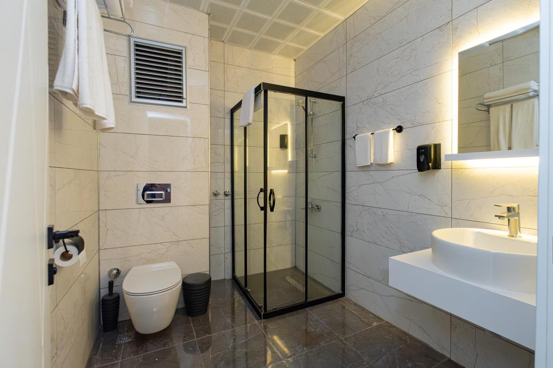 HİPODROM HOTEL