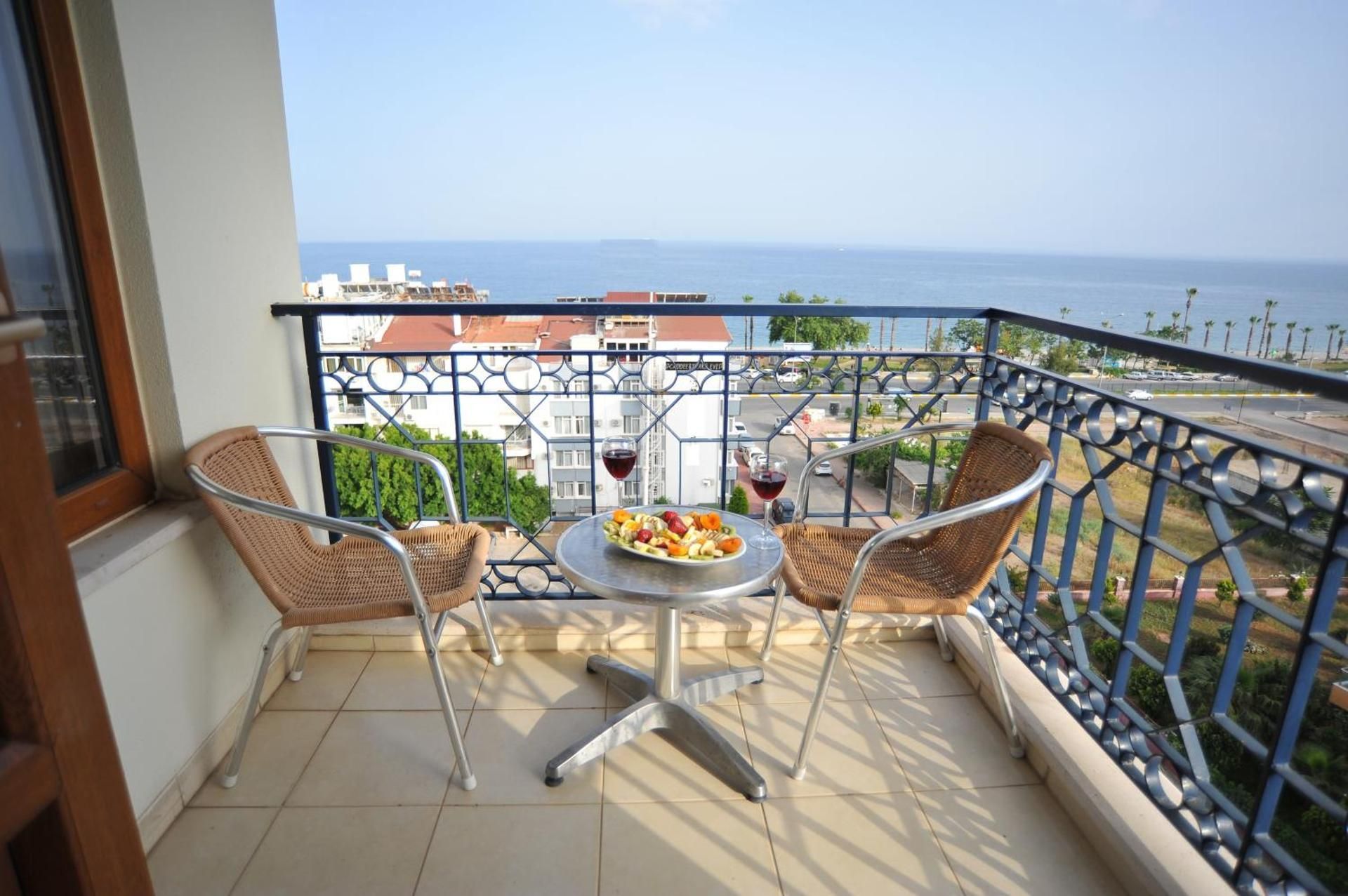 Junior Suit Room Sea View