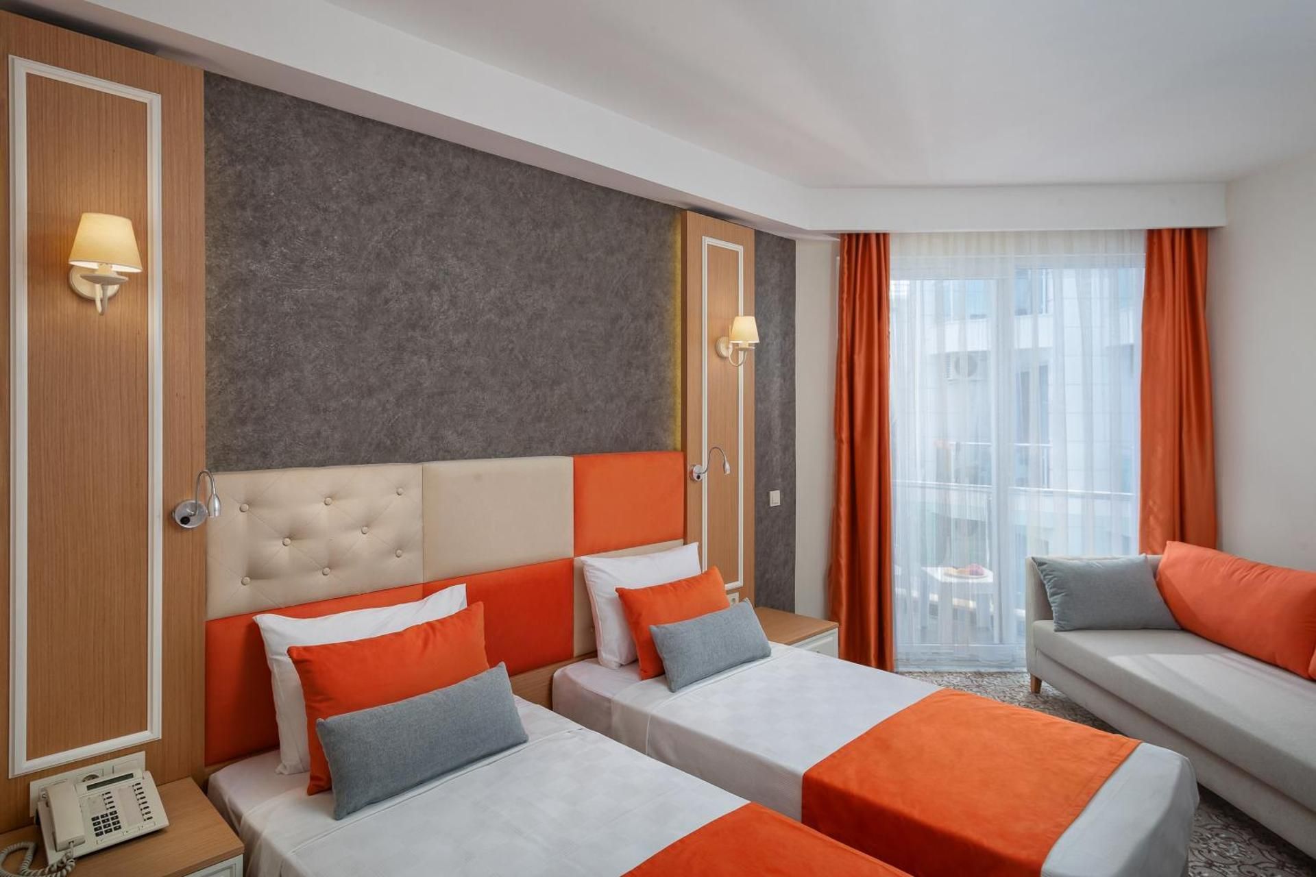 Superior Room Partial Sea View